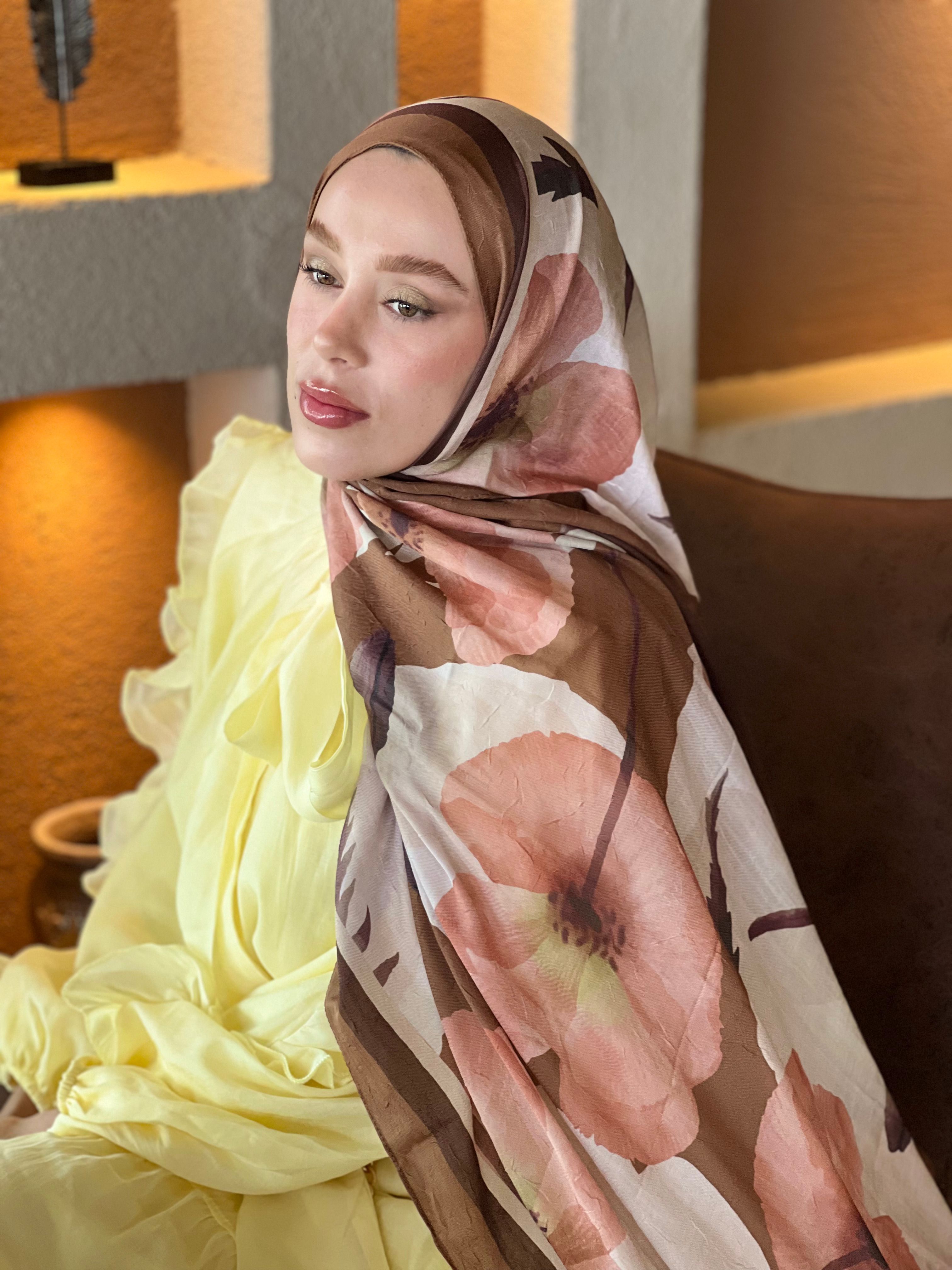 Poppy Pattern Bamboo Shawl - Brown