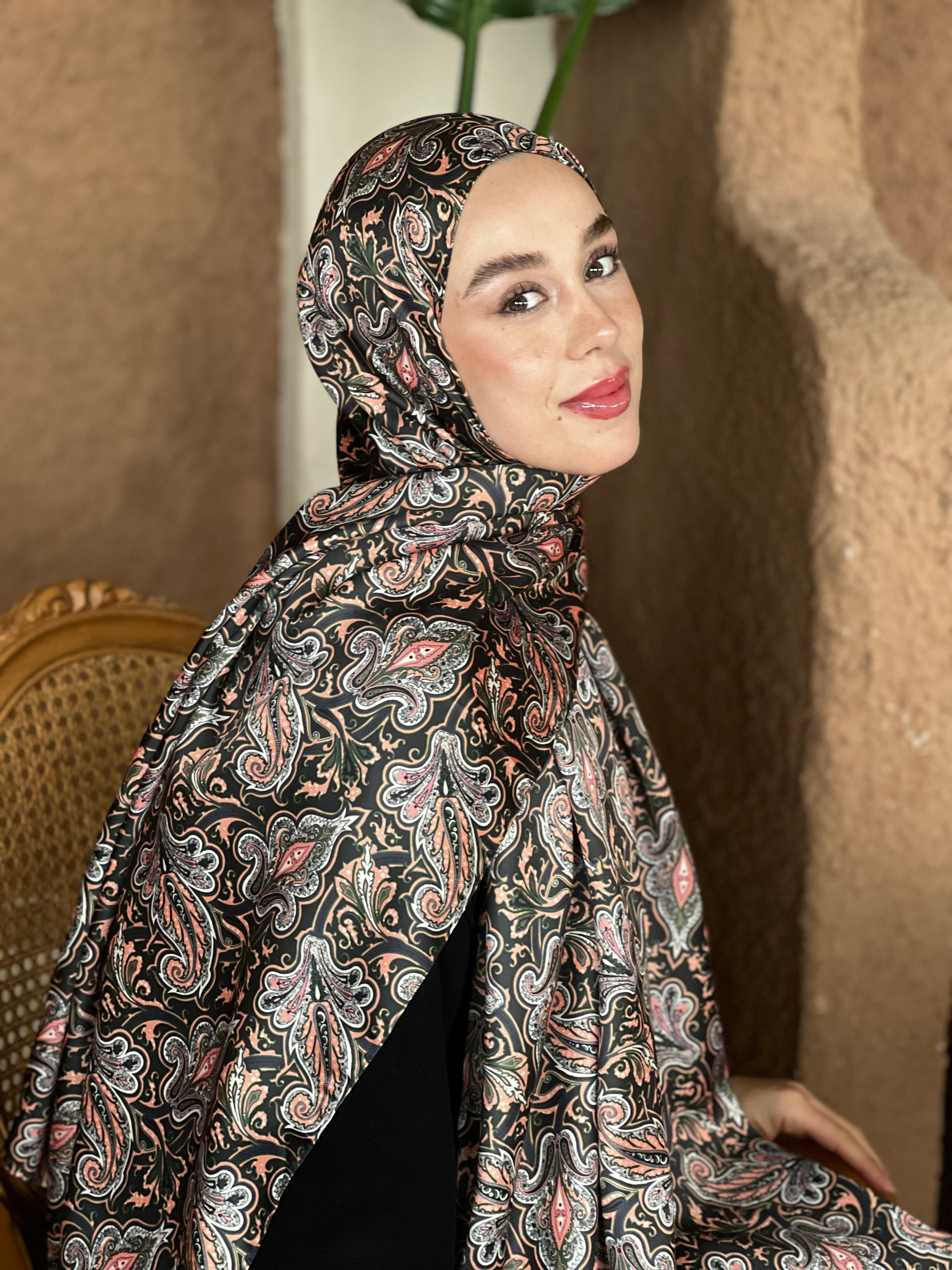 Silky Shawl Persian Pattern