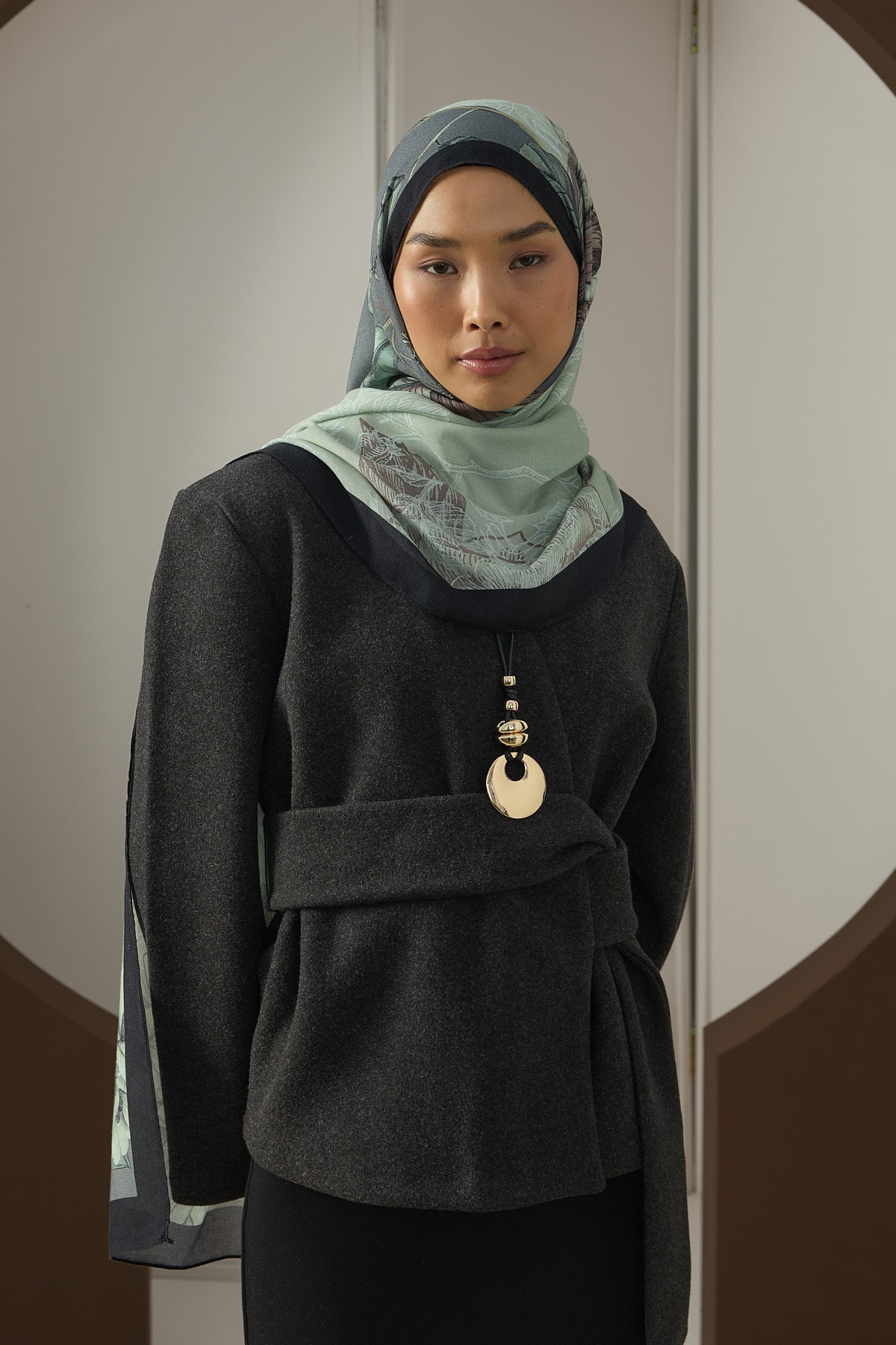 Moran Desen - Black-Mint