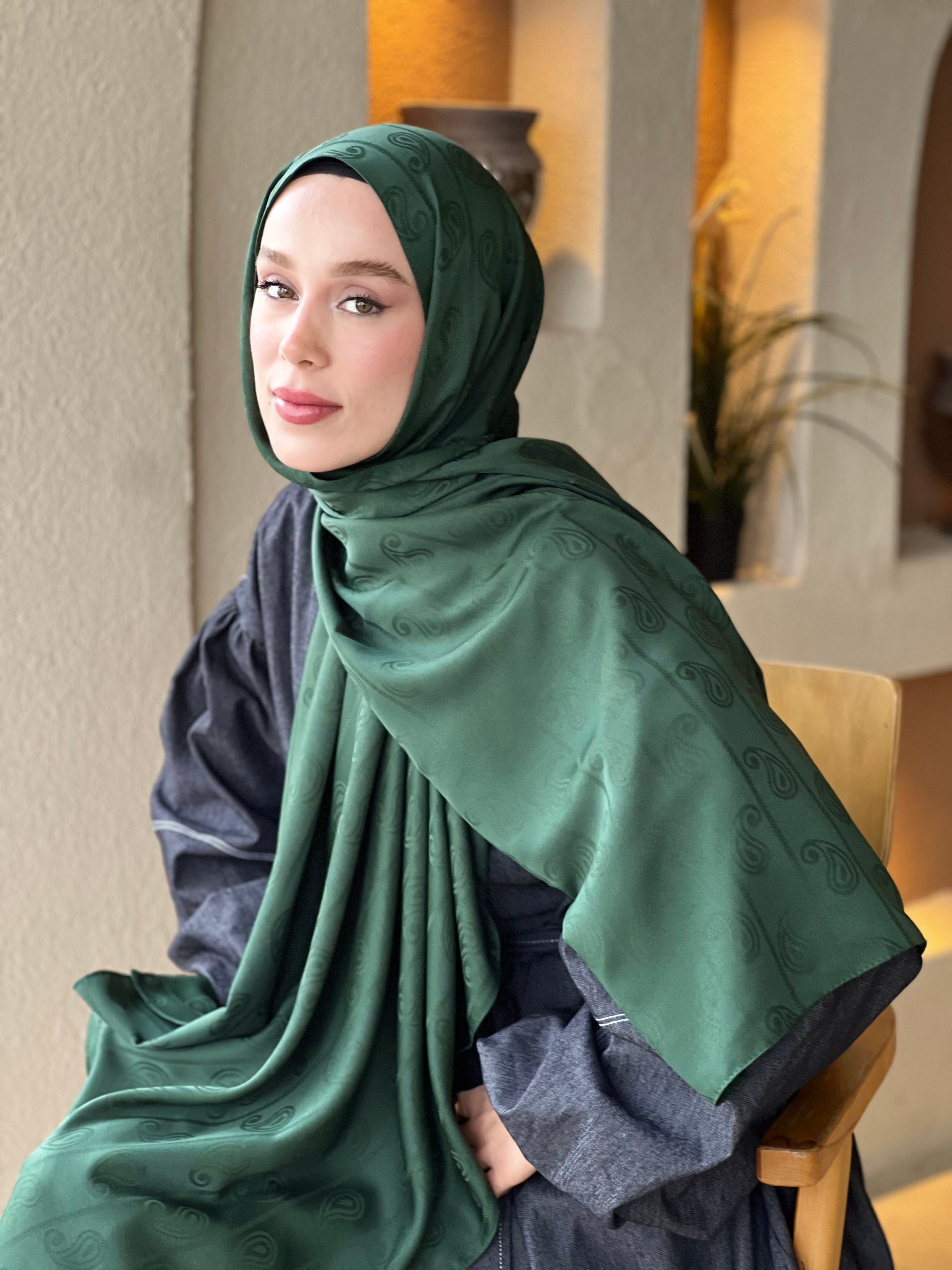 Silky Jacquard Series Almond Pattern Shawl - Emerald