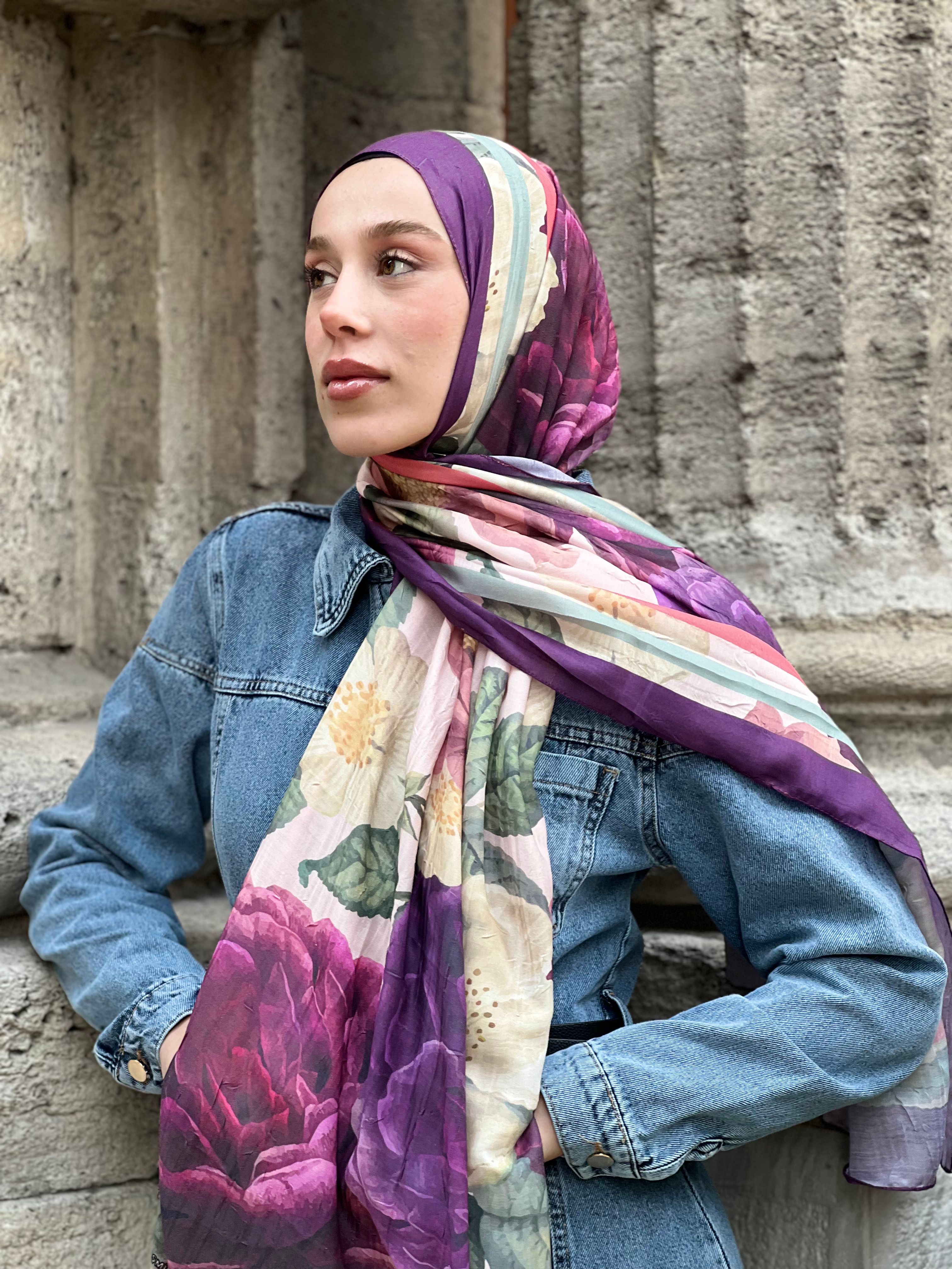 Rose Pattern Bamboo Shawl - Plum