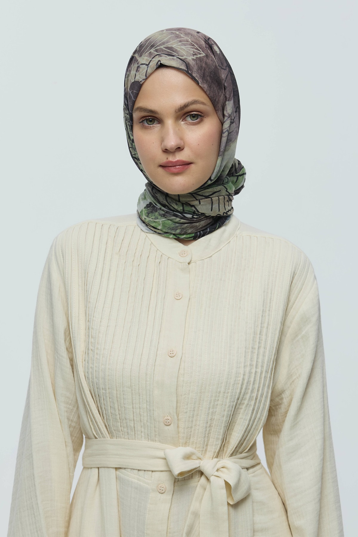 Safir Yaprak Desen Aya Şal - Yeşil Çay-Siyah