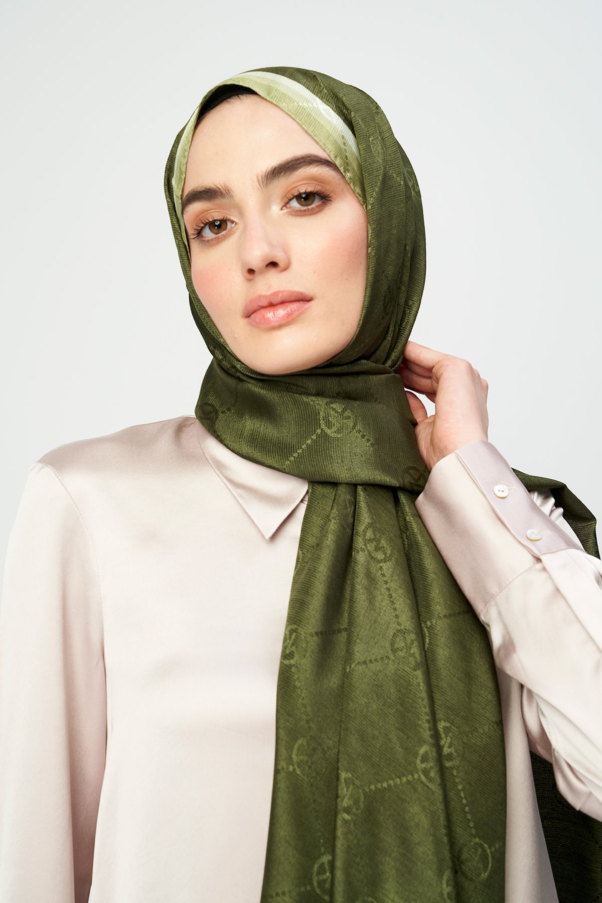 Monogram Jacquard Series Mk Baklava Shawl - Green-Khaki