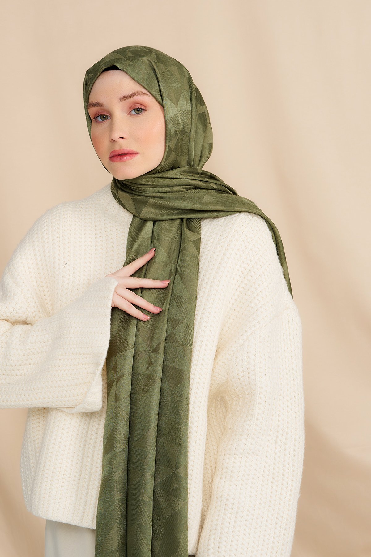 Harmony Jacquard Series Geometric Pattern Shawl - Green tea