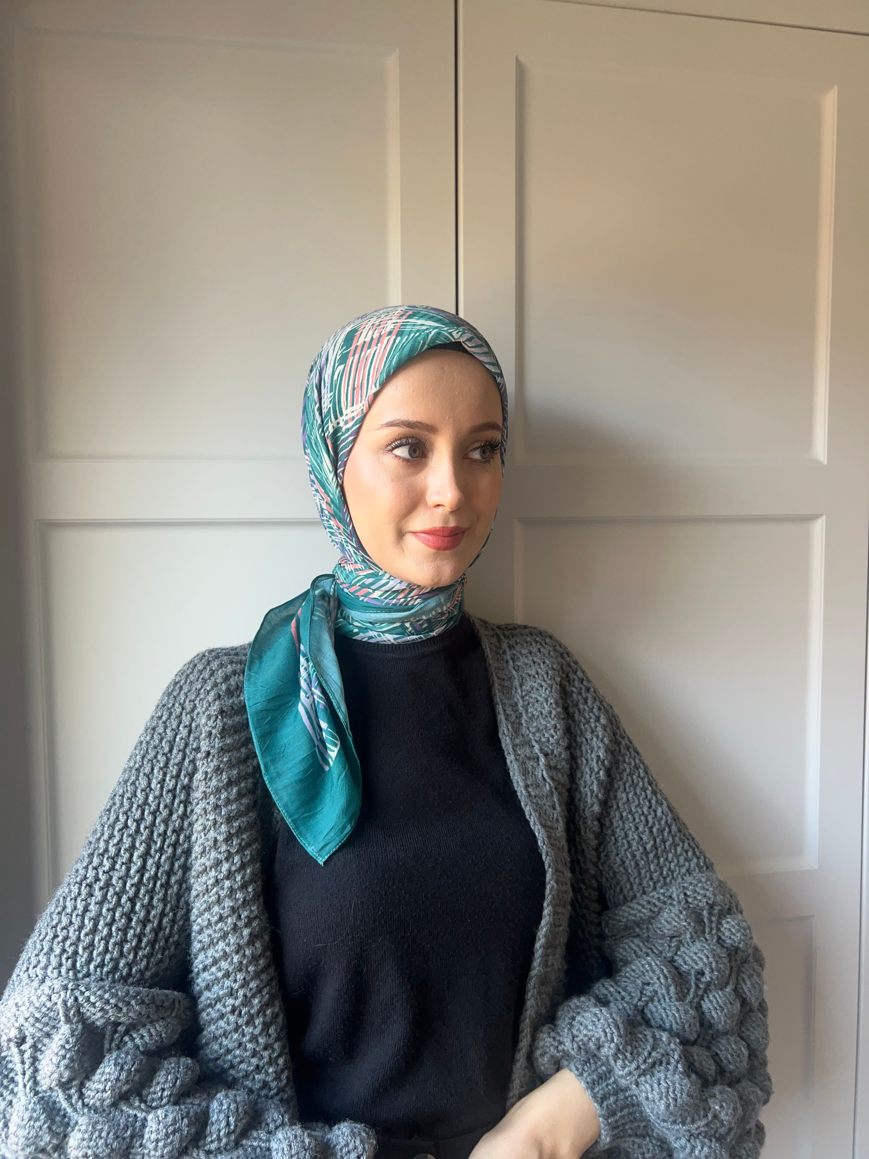 Line Art Pattern Bamboo Scarf - Dark Petroleum