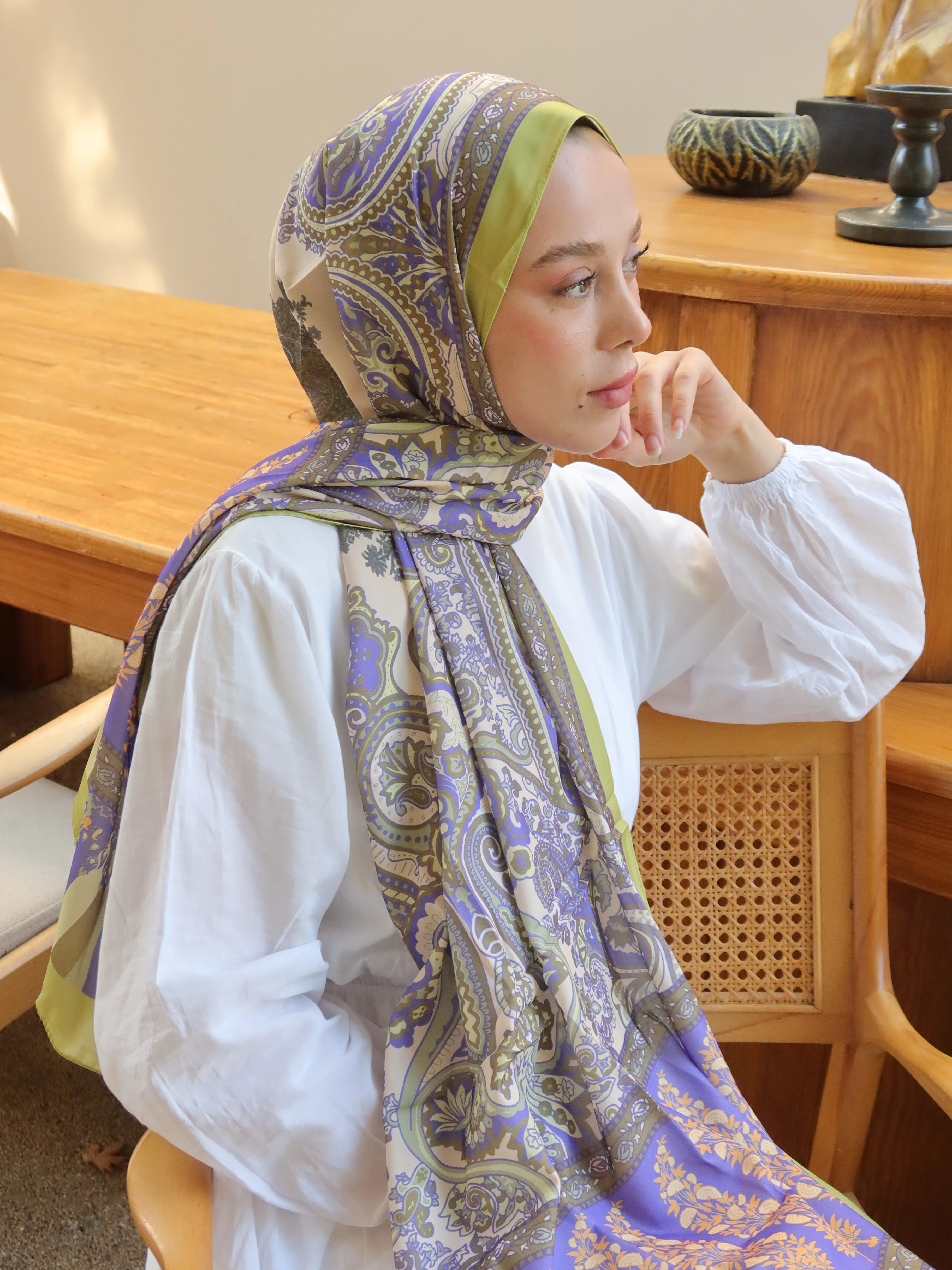 Zafira Desen Medine İpeği Şal