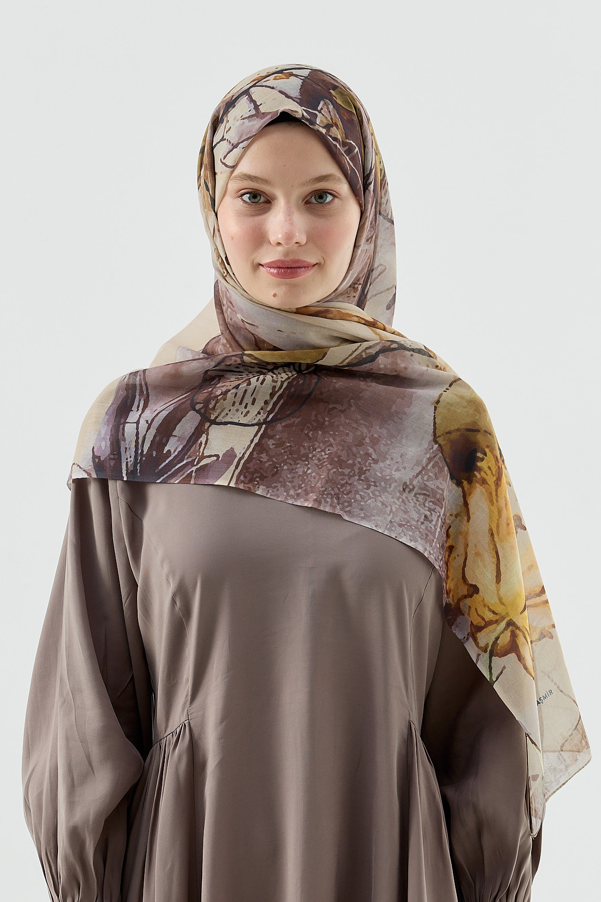 Nilüfer Desen Aya Şal - Kum Beji