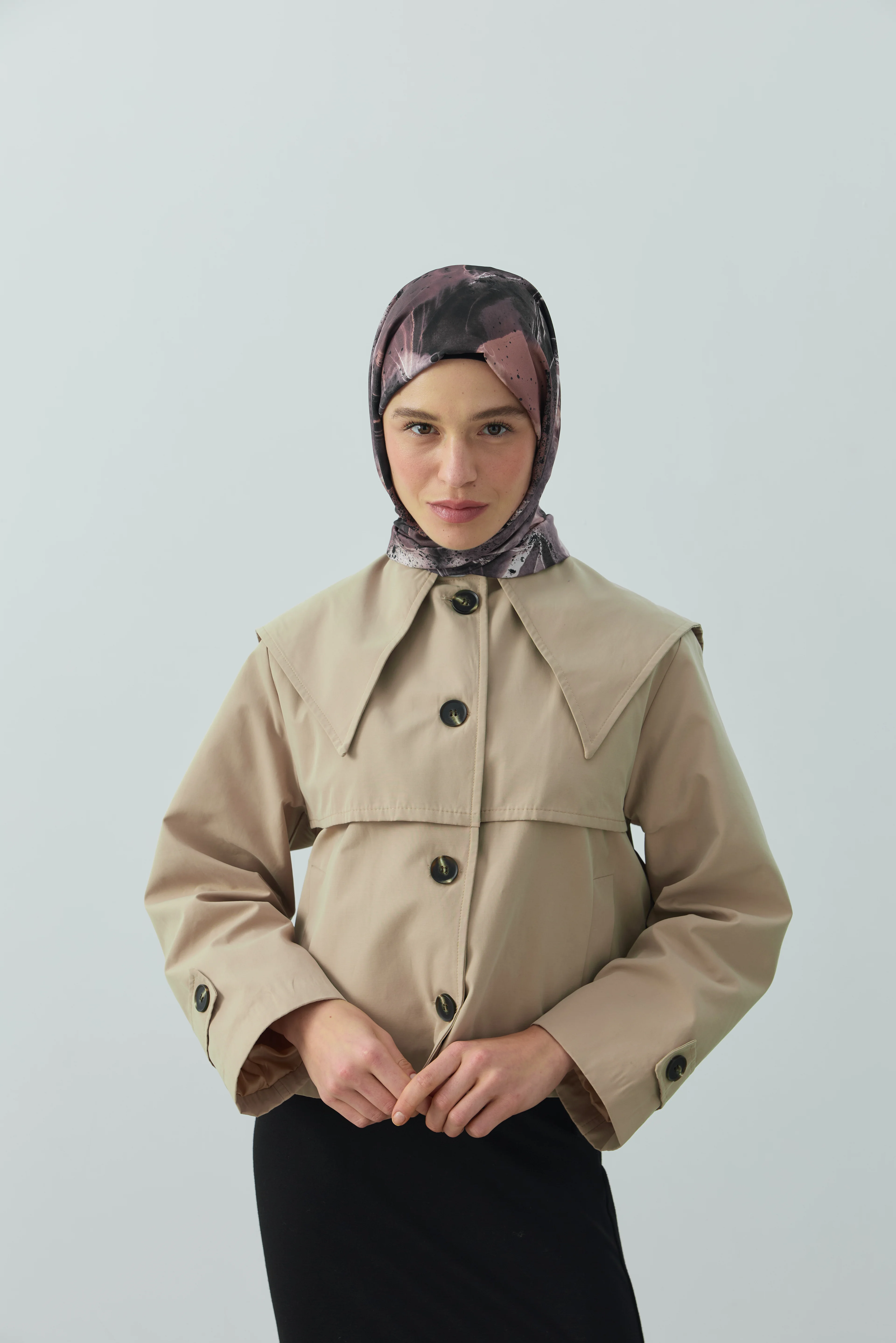 Bandera Pattern Twill Shawl - Brown