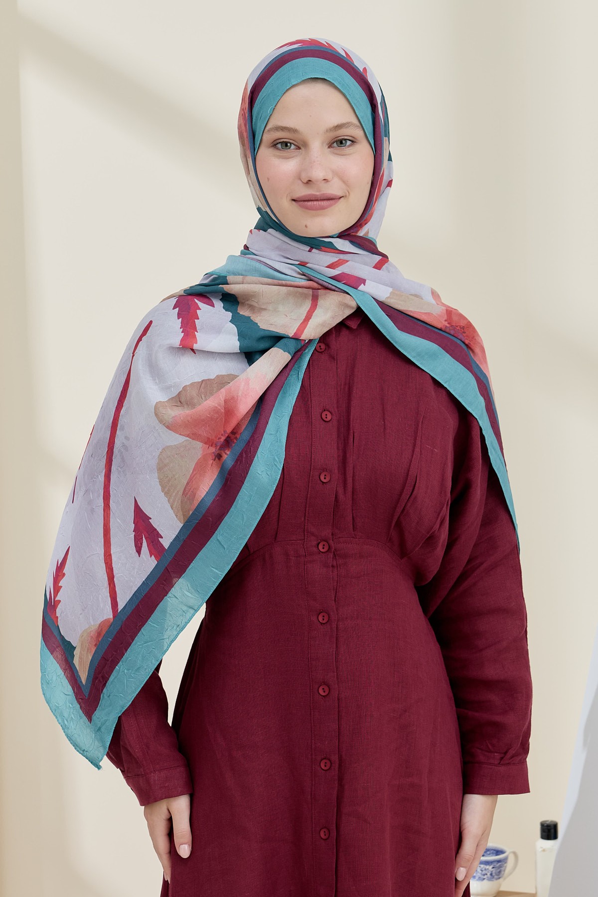 Poppy Pattern Bamboo Shawl - Soft Green