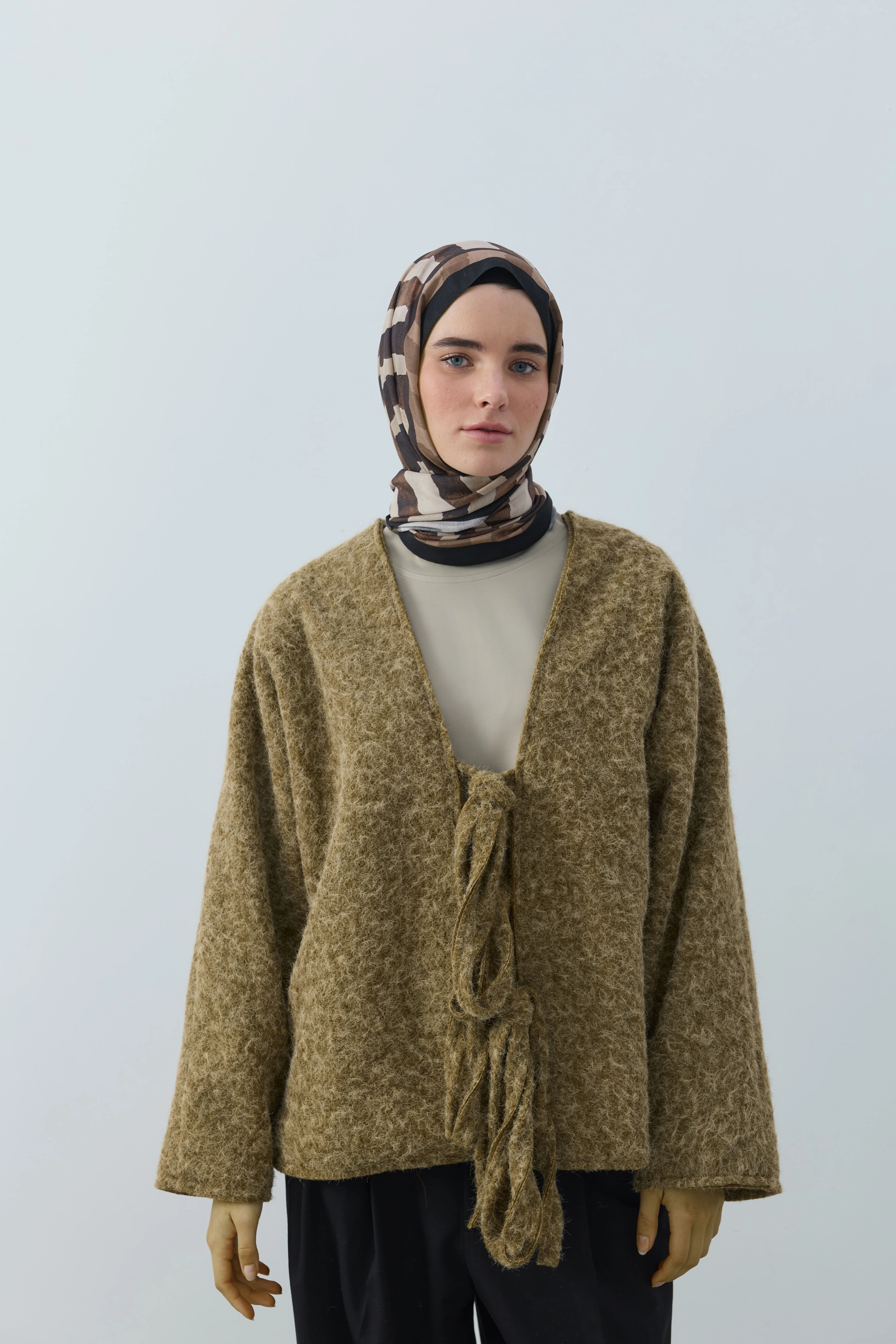 Curvella Desen Lina Şal - Siyah-Kahverengi