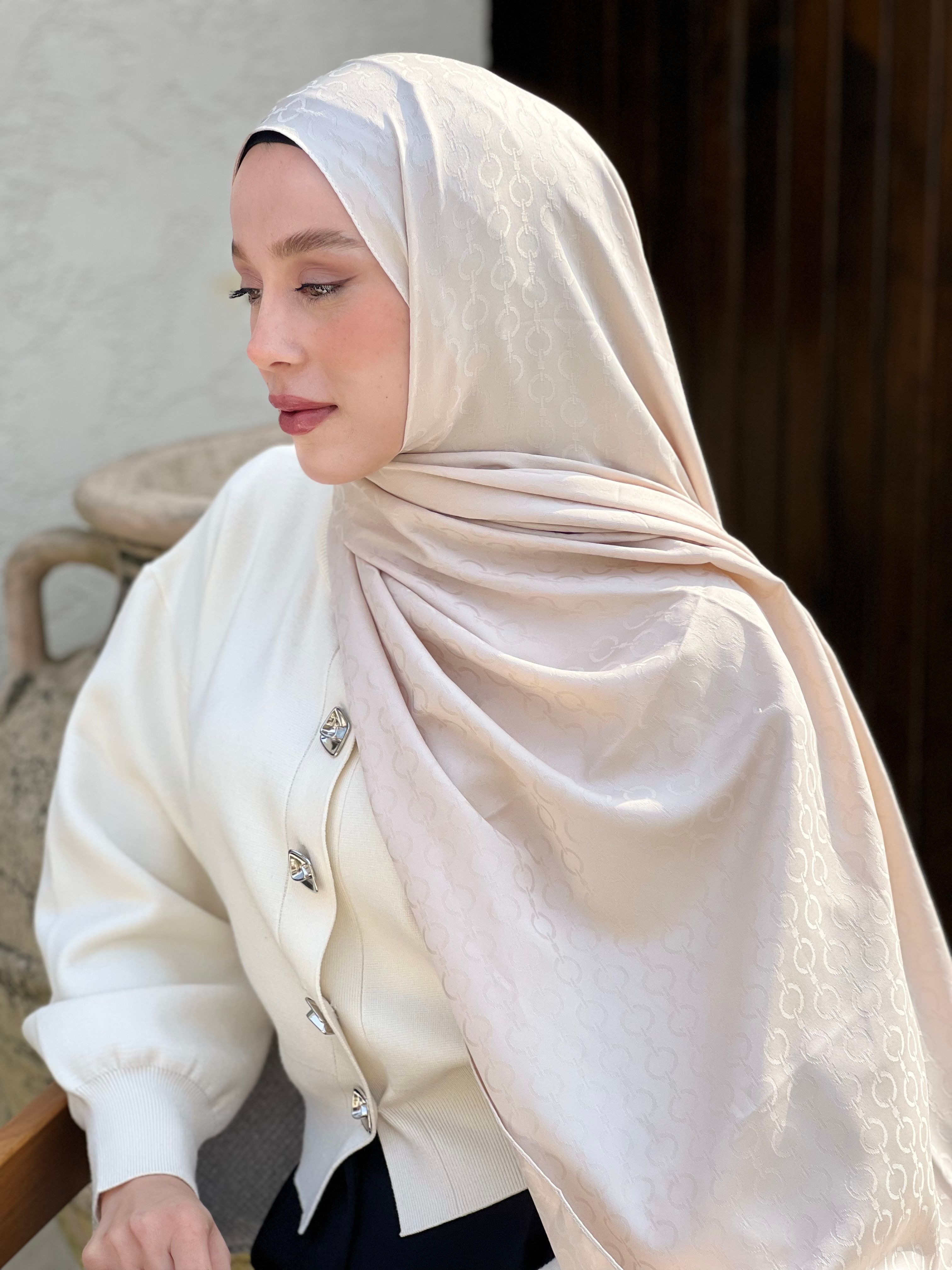 Silky Jacquard Series Halo Pattern Shawl - Oleaster