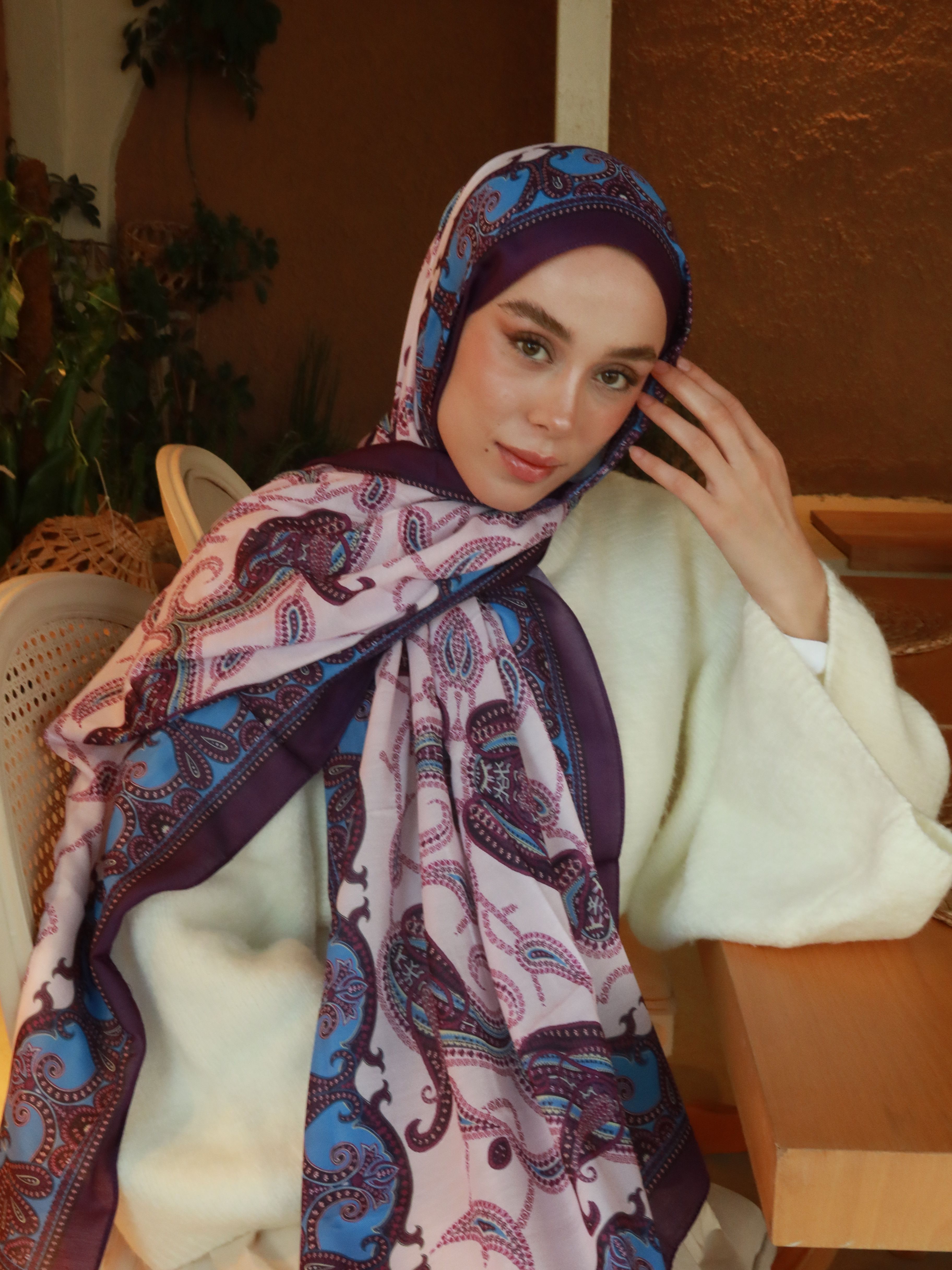 Paisley Pattern Cotton Shawl