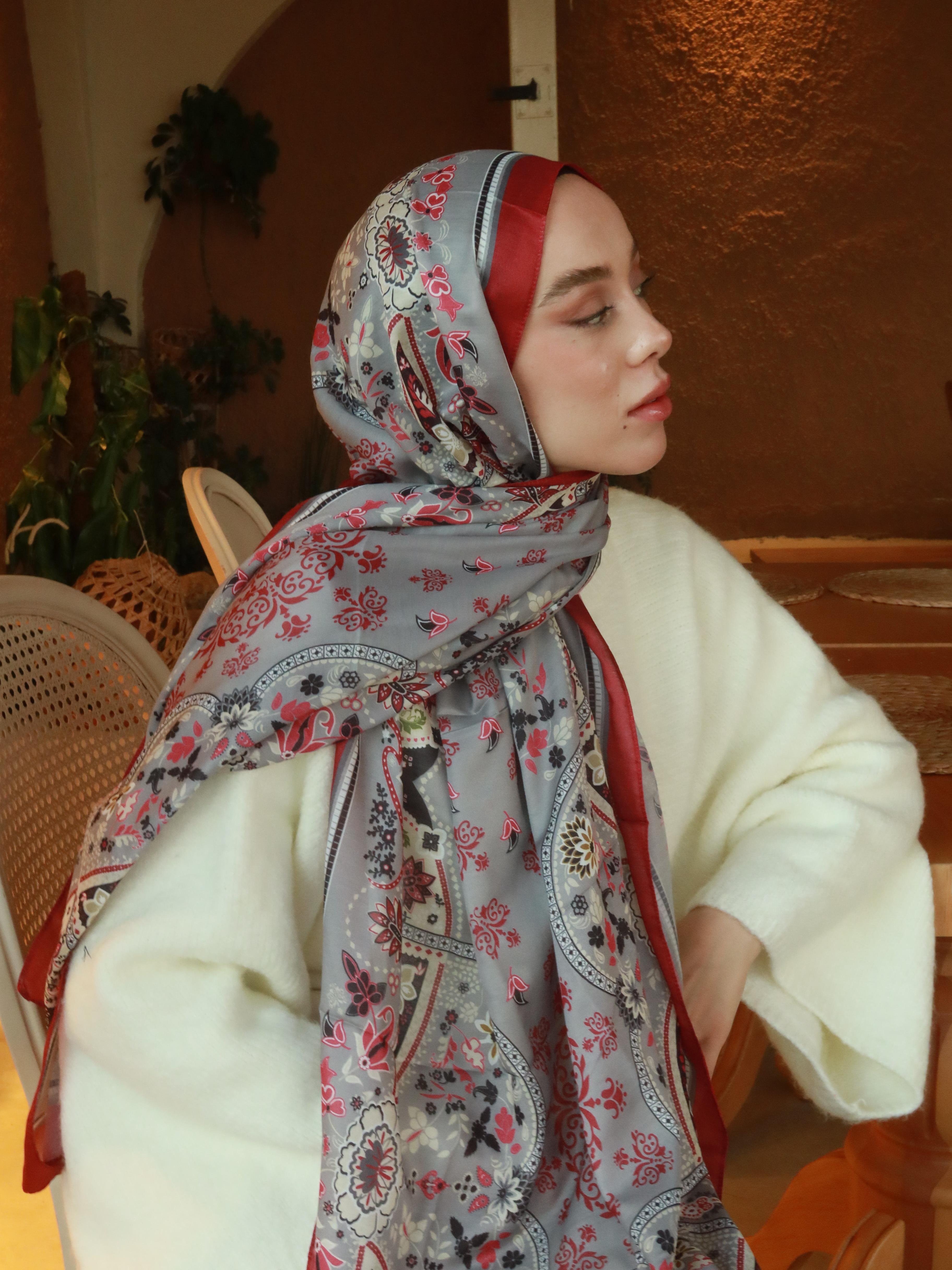 Lalezar Pattern Cotton Shawl - Red