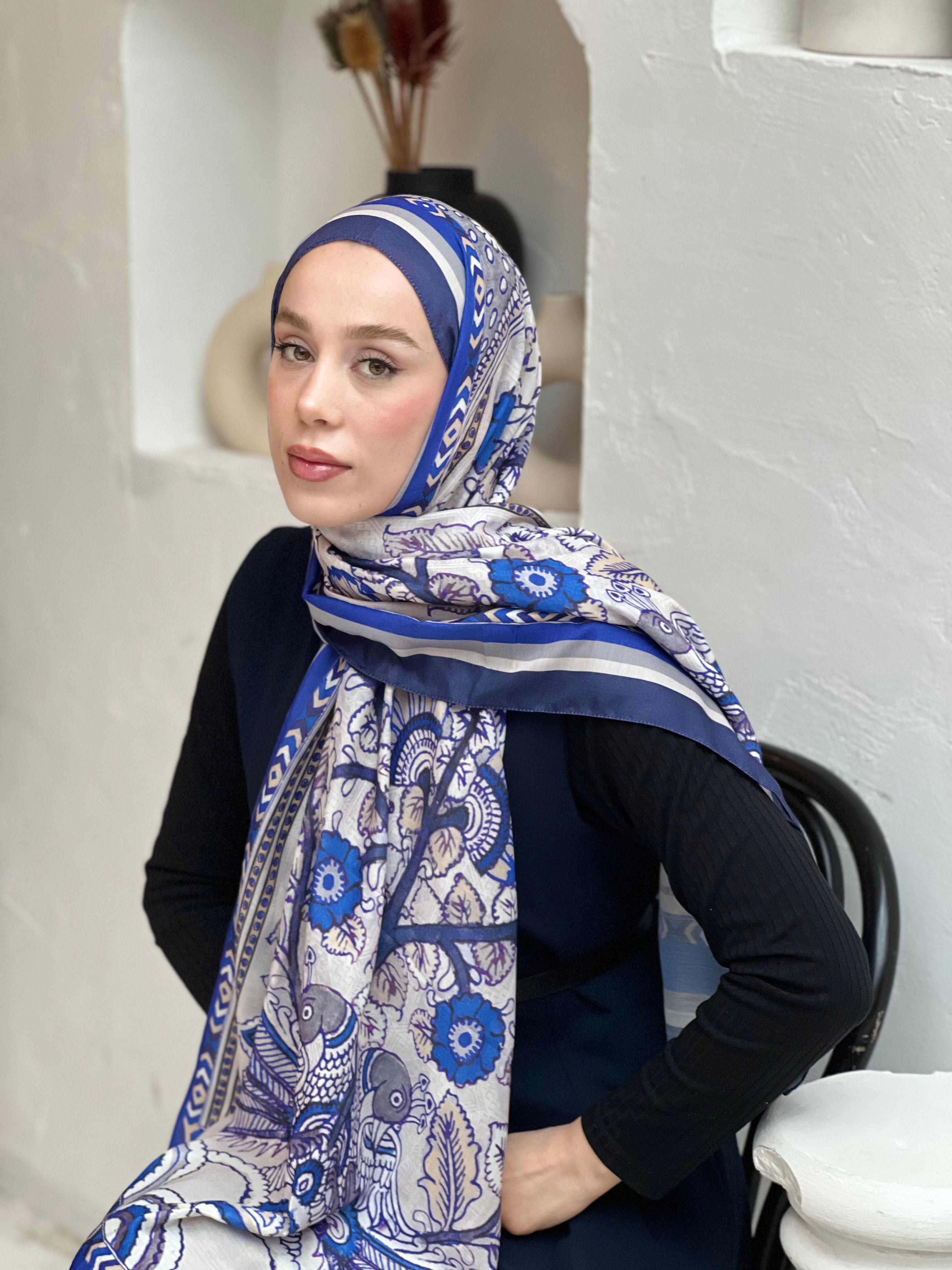 Morris Pattern Cotton Shawl - Navy Blue