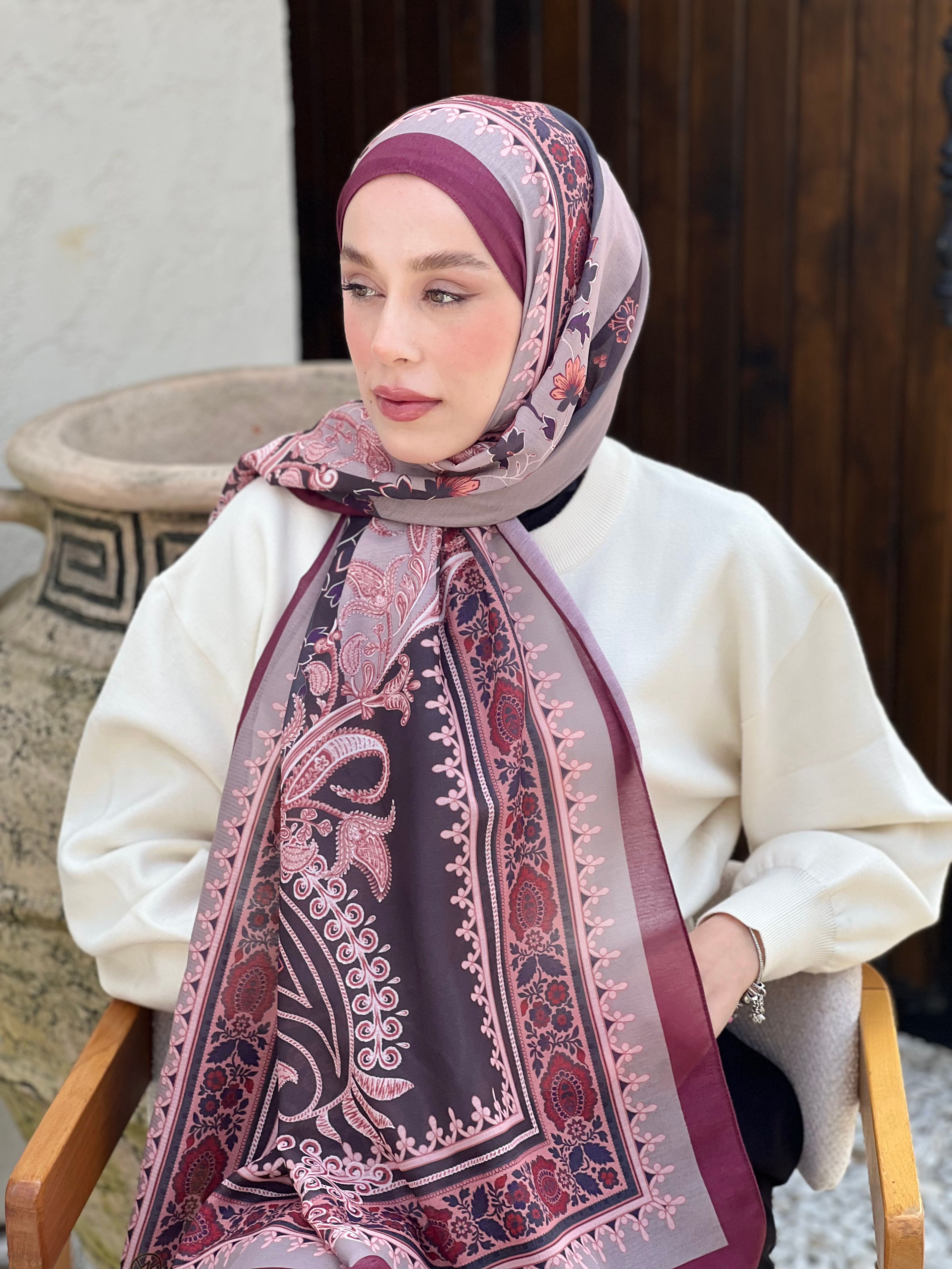 Meknes Pattern Lina Shawl - Burgundy-Antique Beige