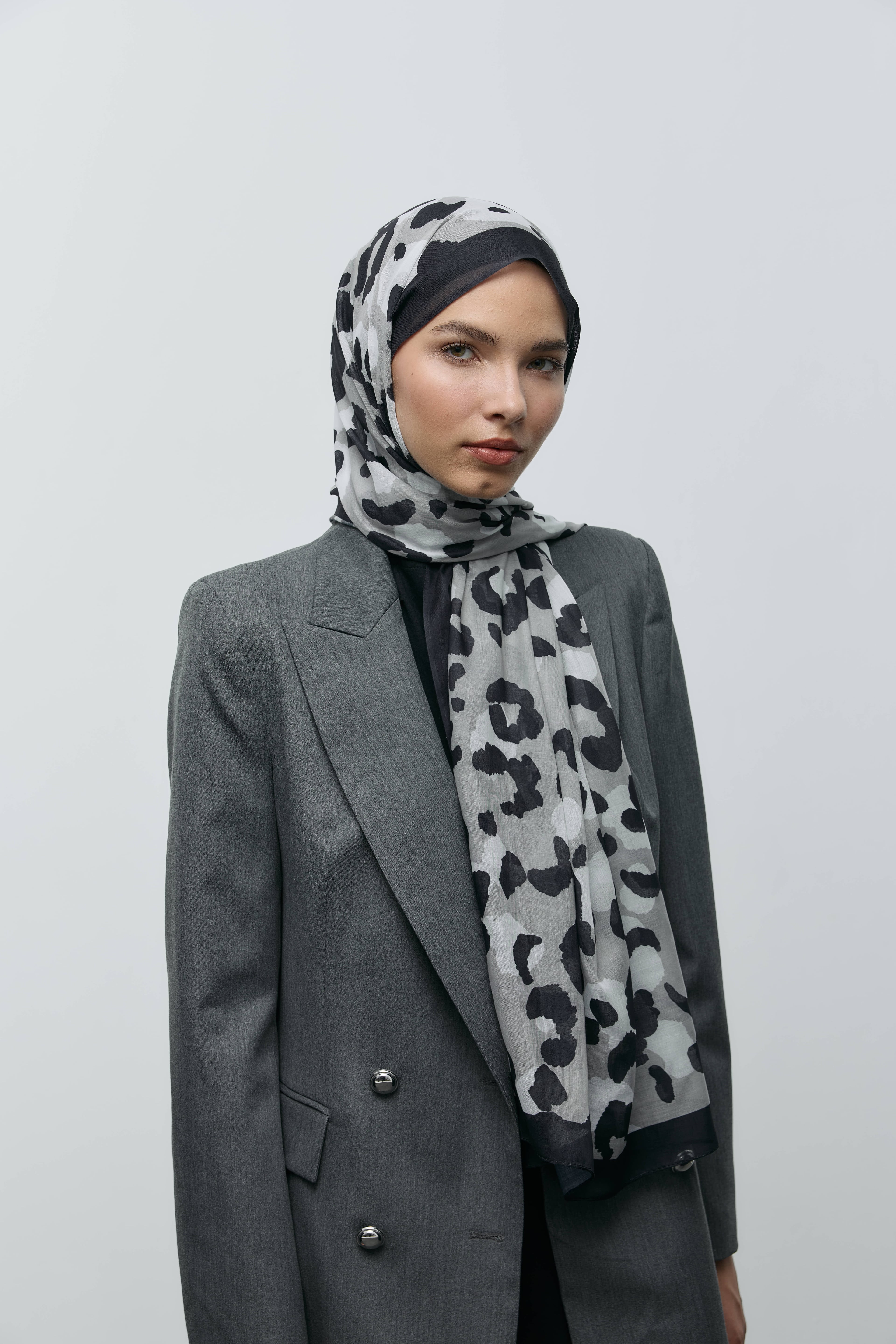 Leopar Desen Aya Şal - Siyah-Antik Bej
