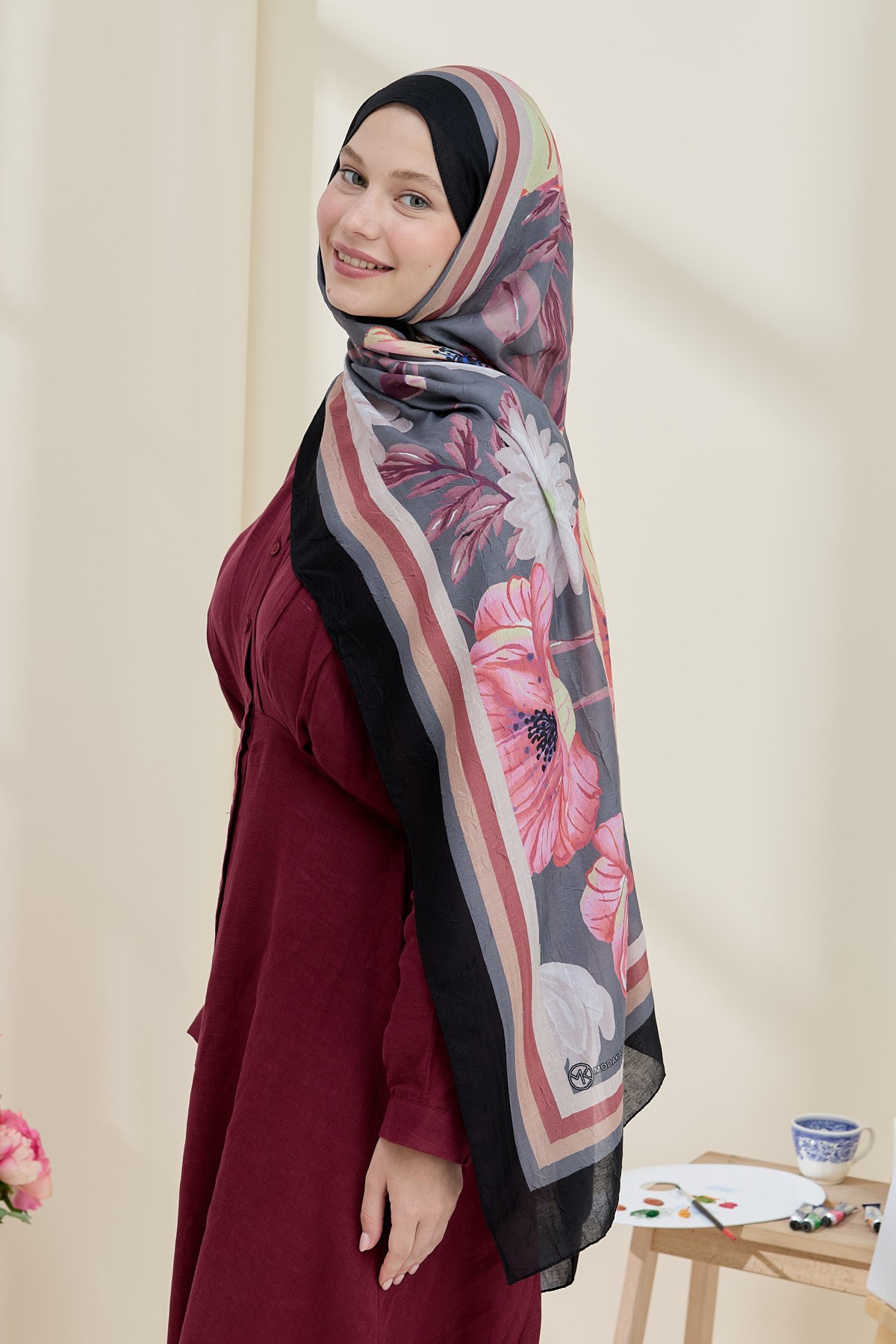Margarit Pattern Bamboo Shawl - Black-Dark Gray