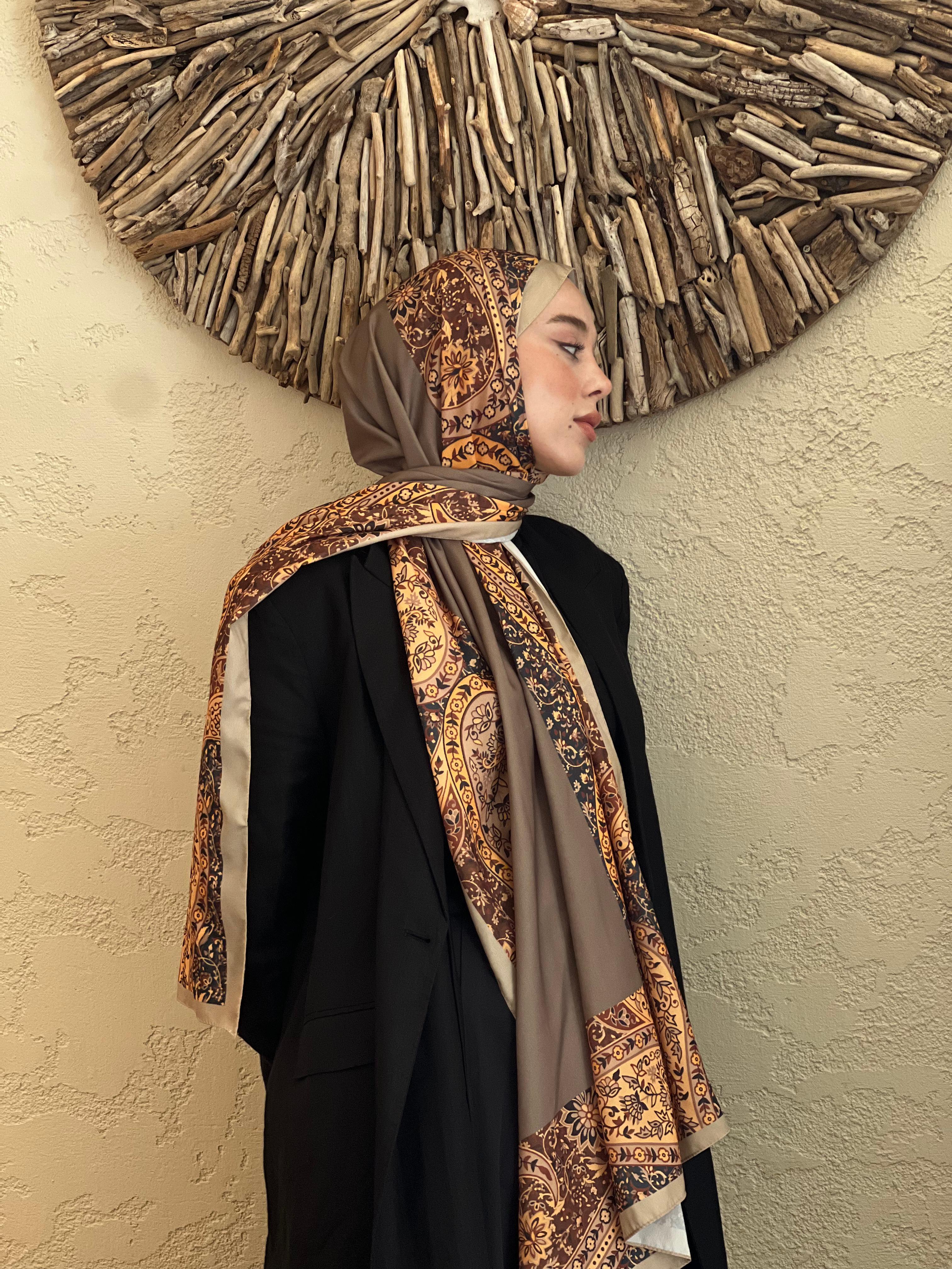 Diji Medina Silk Shawl Macrame Pattern - Kum Beji