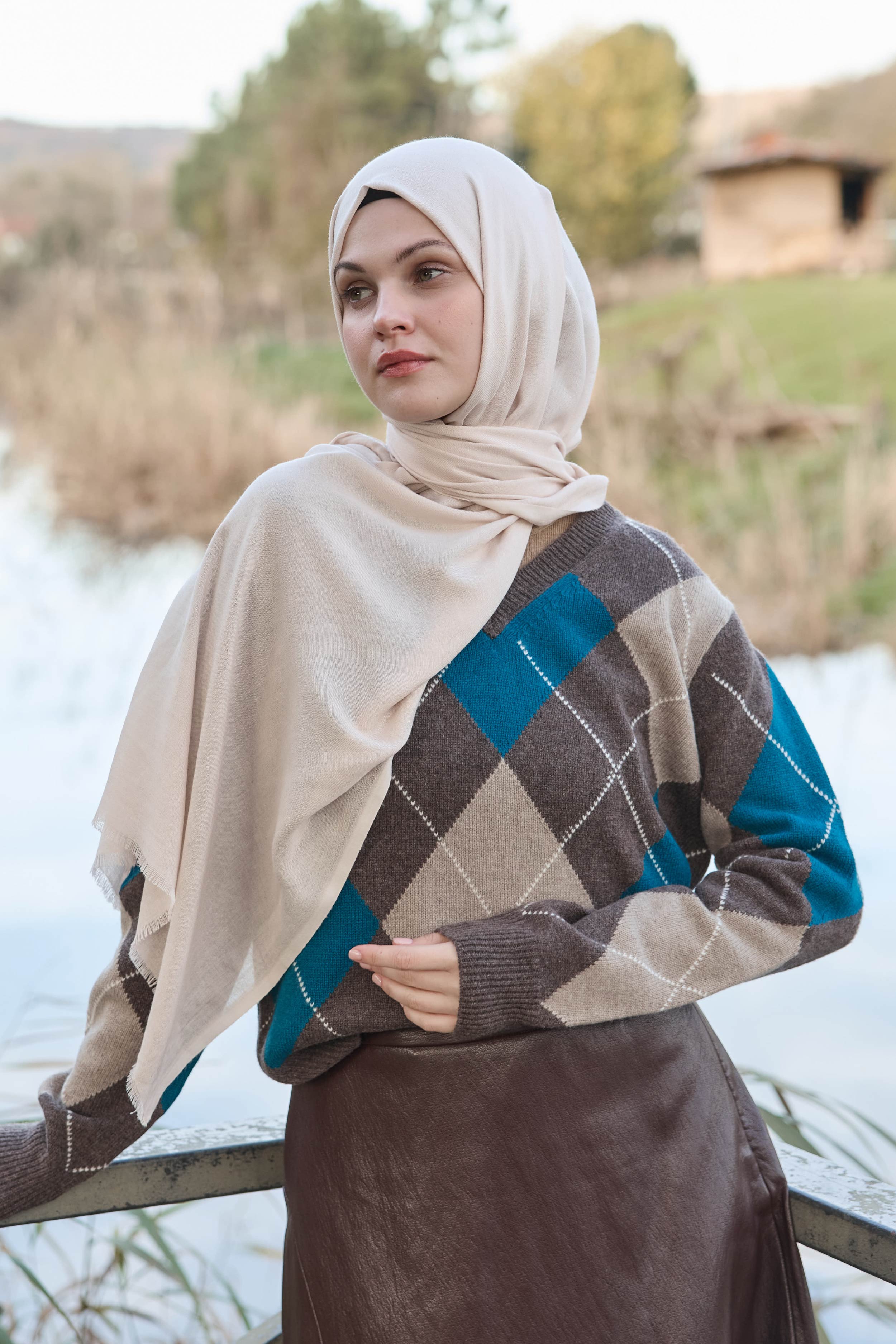 Liora Viskon Şal - İğde