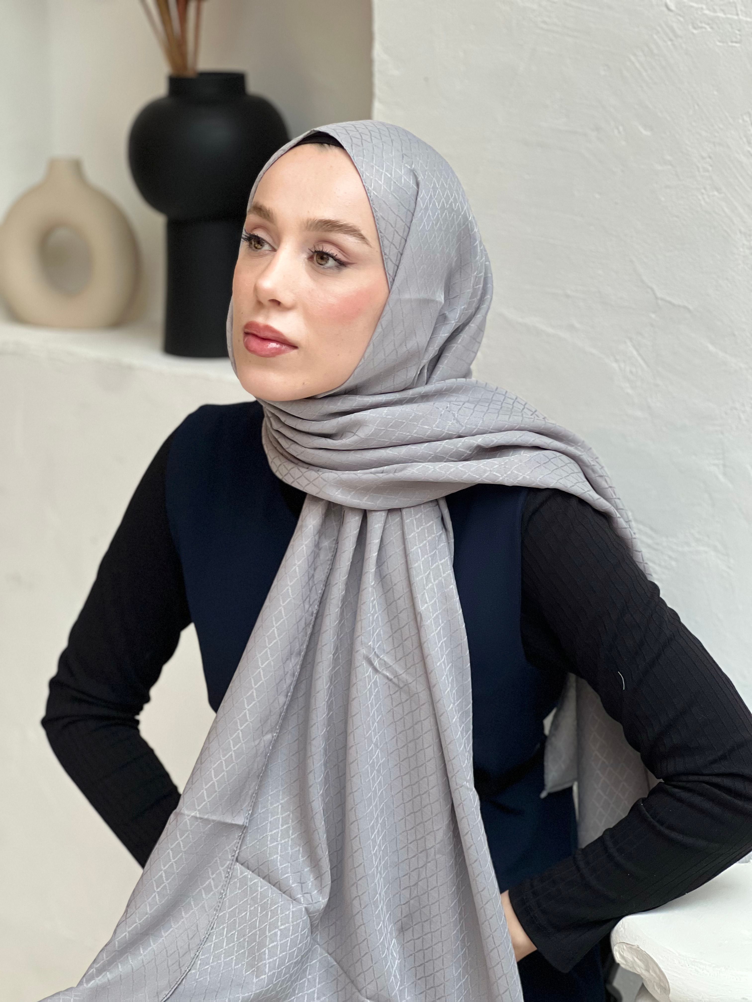 Soft Jacquard Series Pearl Rhythm Pattern Shawl - Gray