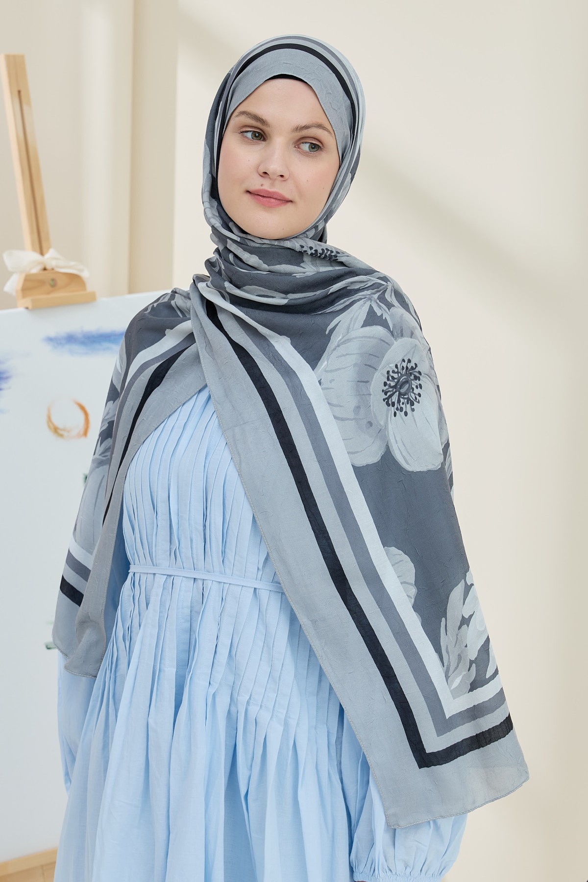 Margarit Pattern Bamboo Shawl - Dark Gray-Grey