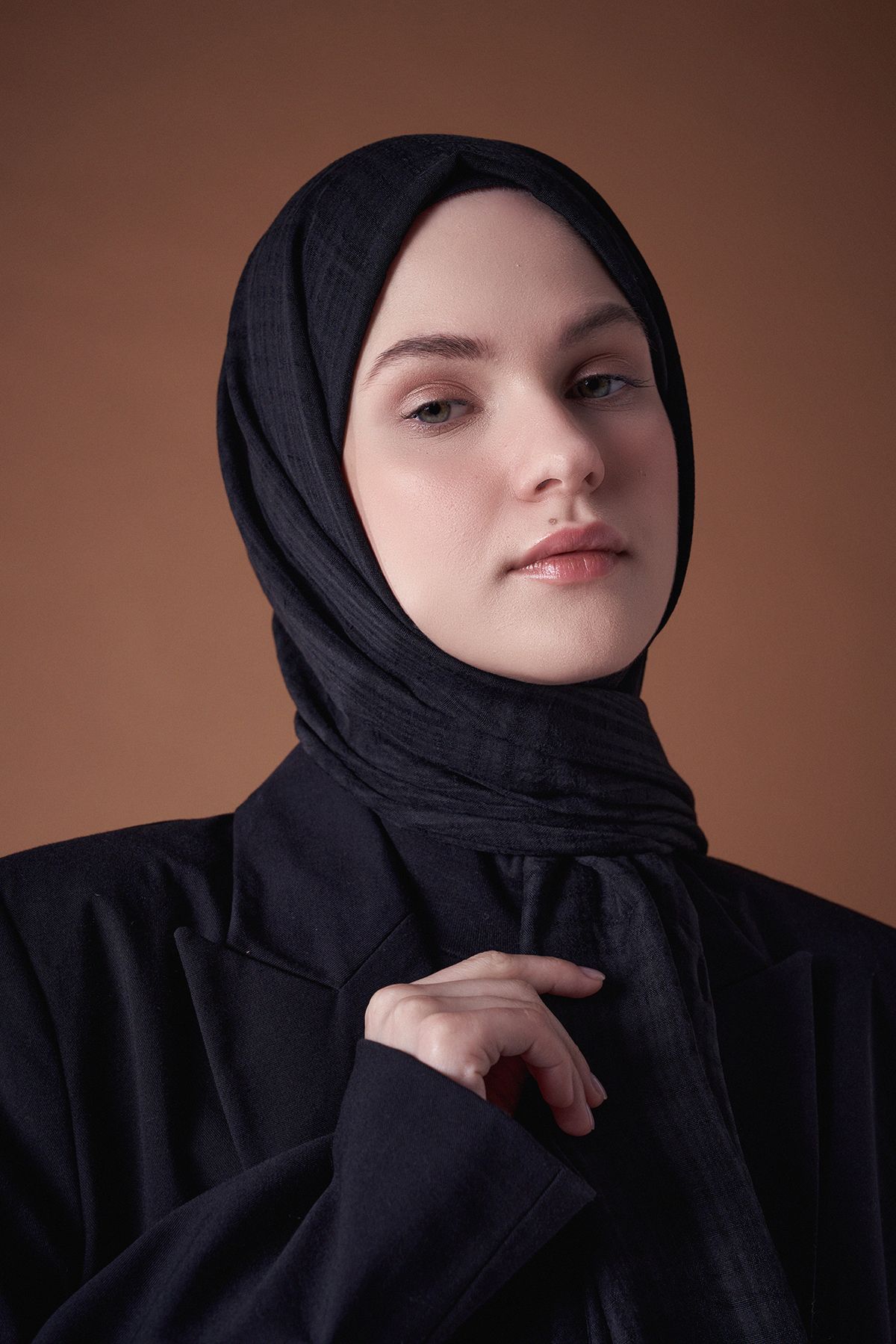 Misto Cotton Series Shawl - Black