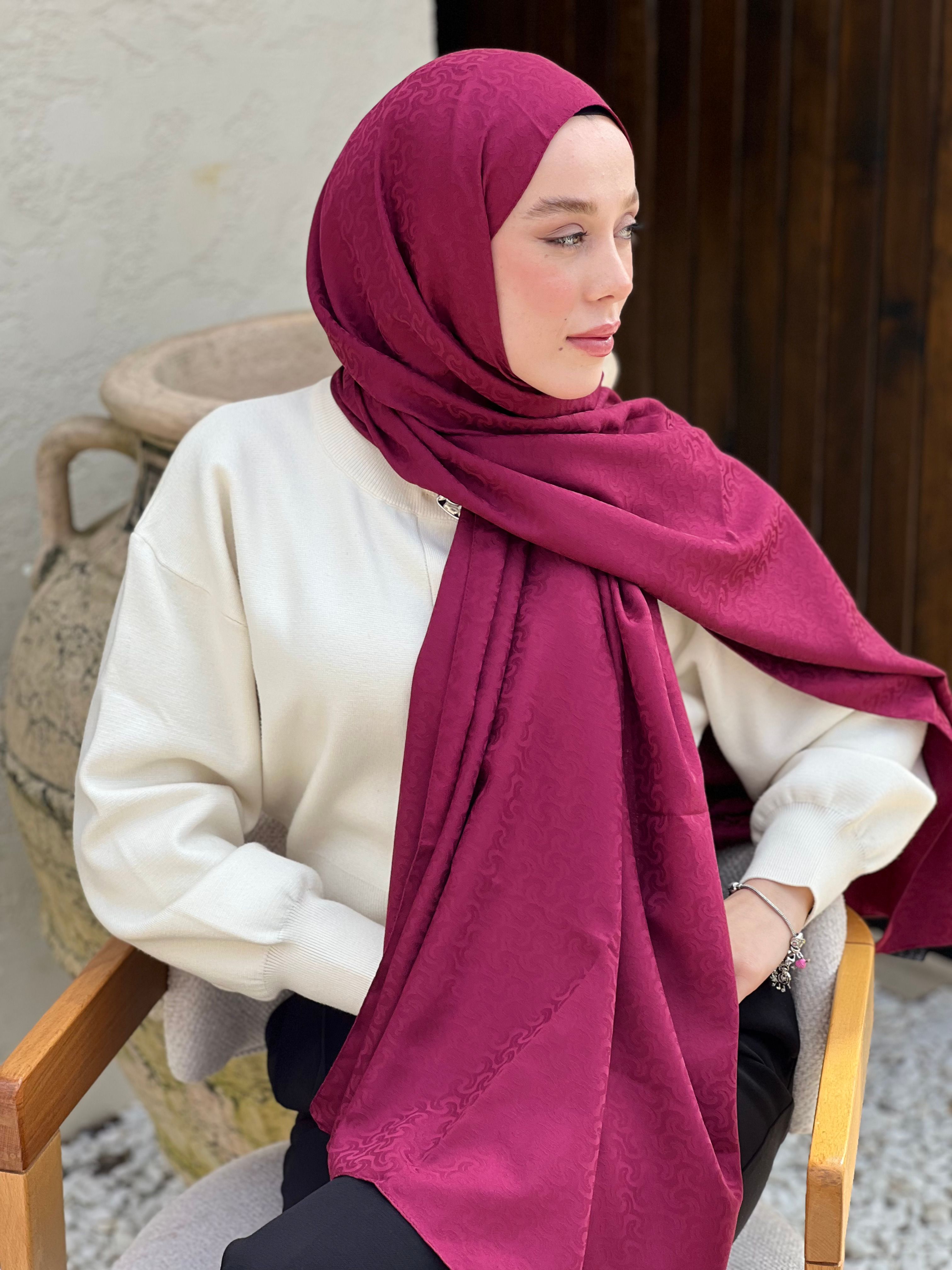 Silky Jacquard Series Braiding Pattern Shawl - Burgundy