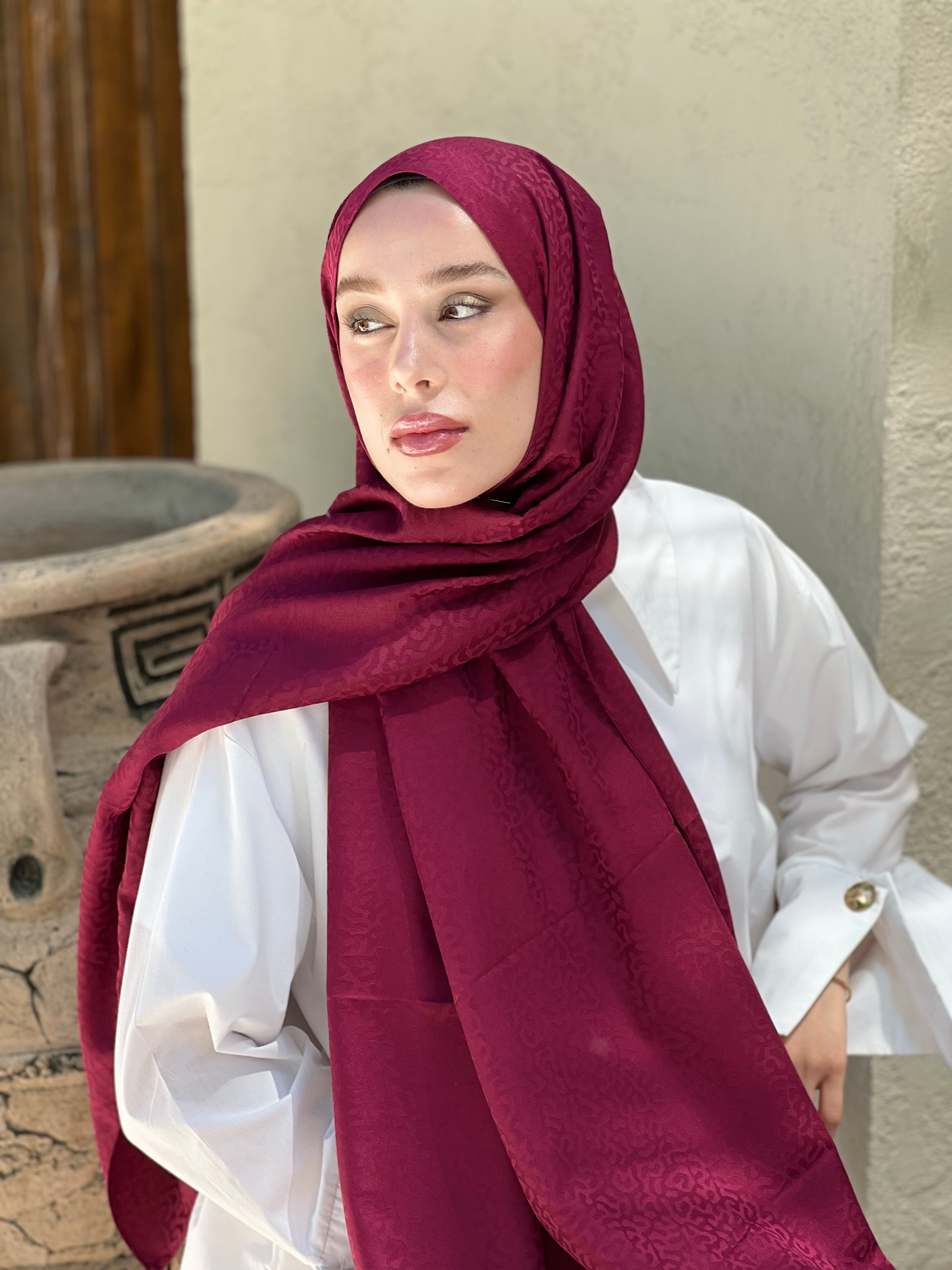 İpeksi Jakar Serisi Path Desen - Bordo