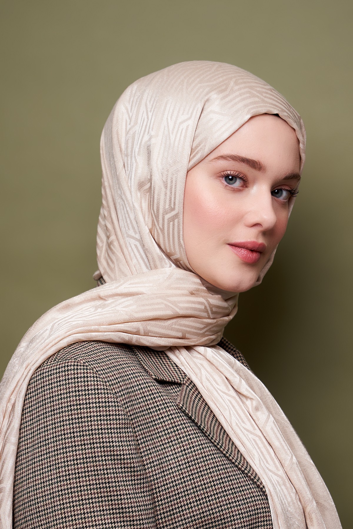 Harmony Jacquard Series Knitted Pattern Shawl - Silverberry