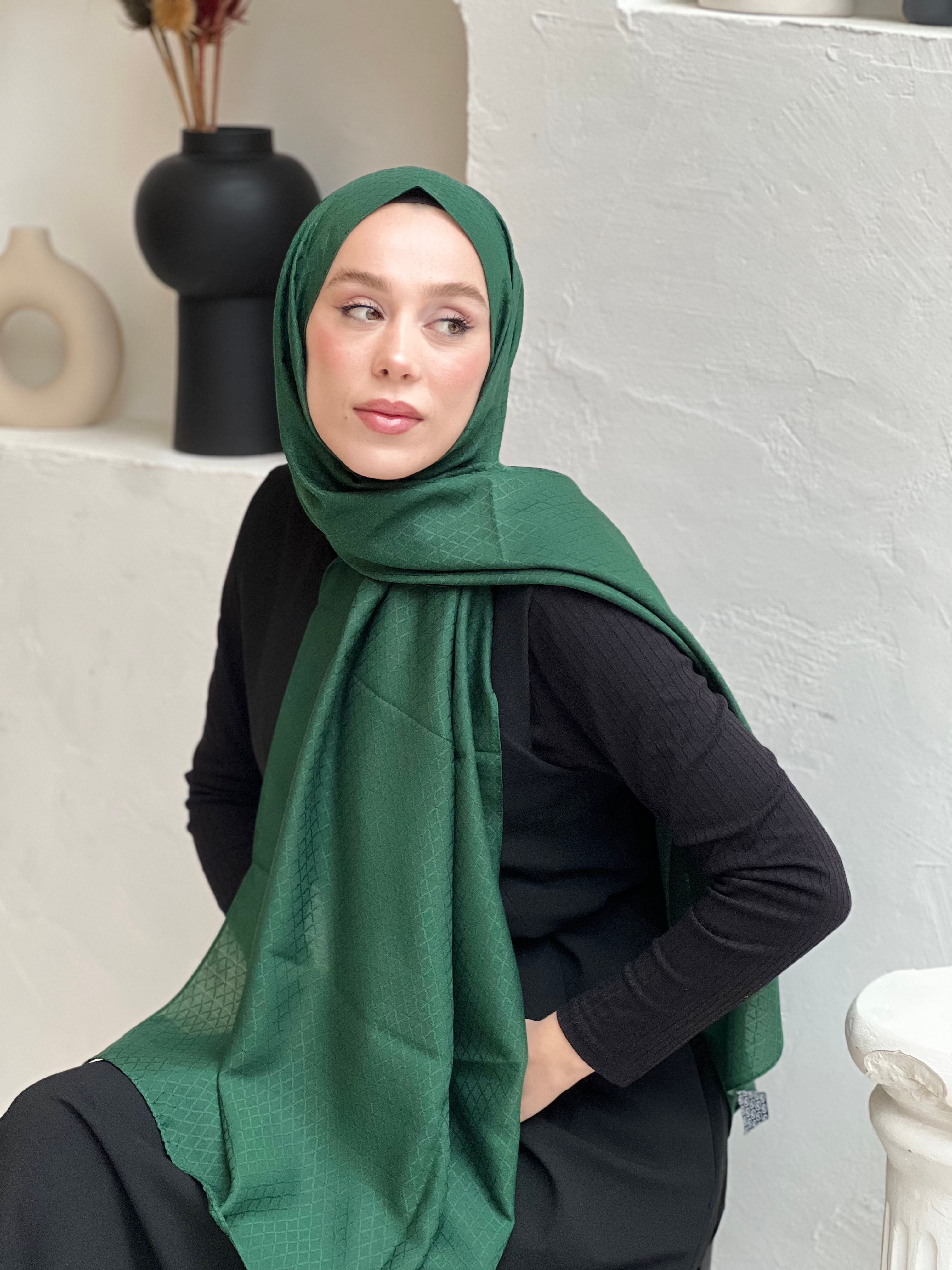 Soft Jacquard Series Pearl Rhythm Pattern Shawl - Emerald