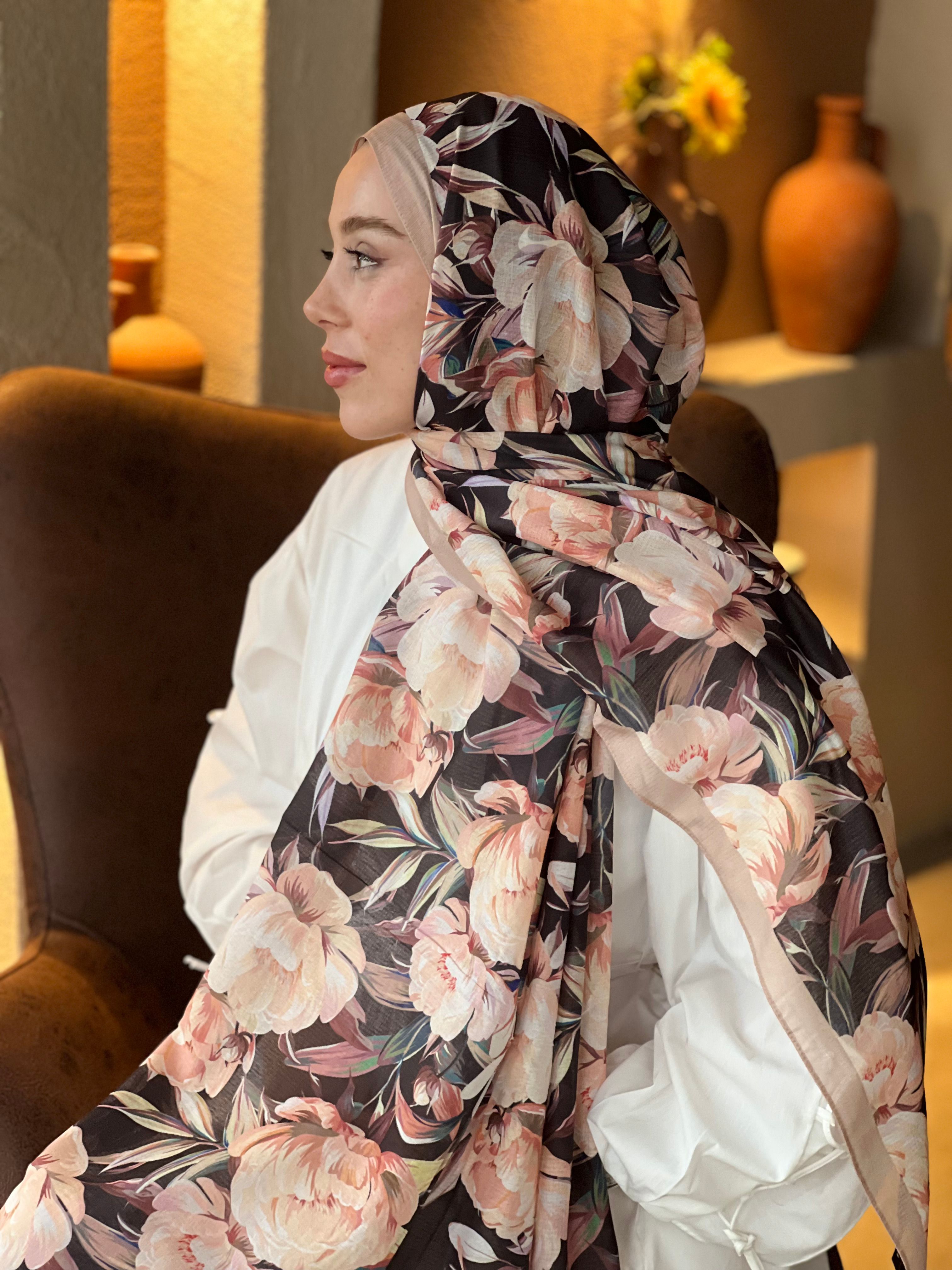 Seta Pattern Lina Shawl