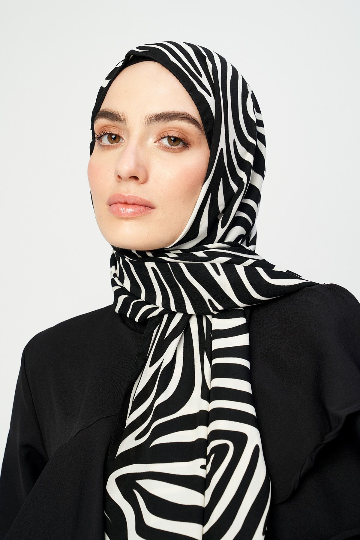 Black and White Series Medina Silk Shawl - Safari Pattern