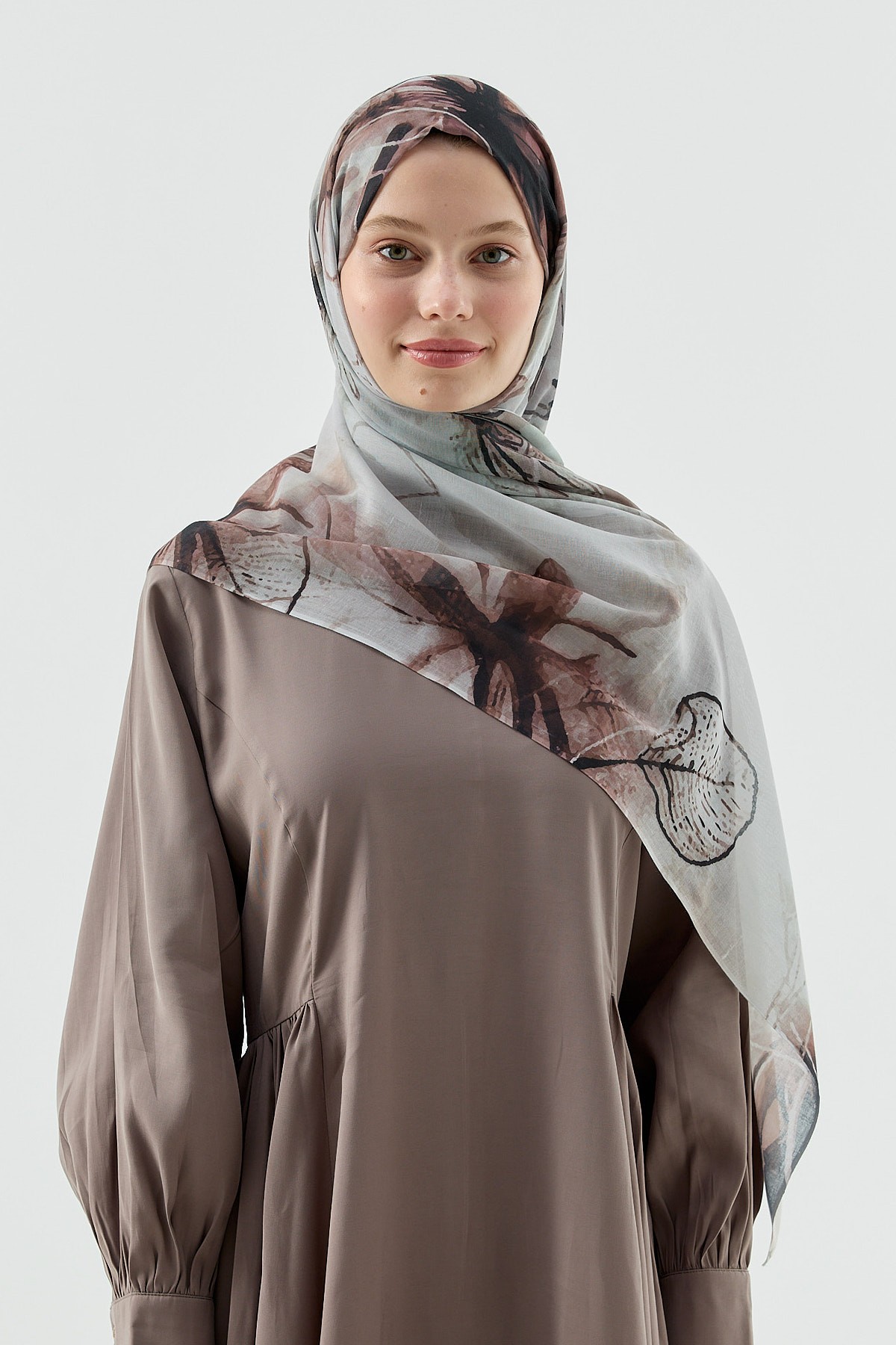 Nilüfer Desen Aya Şal - Taş-Yeşil