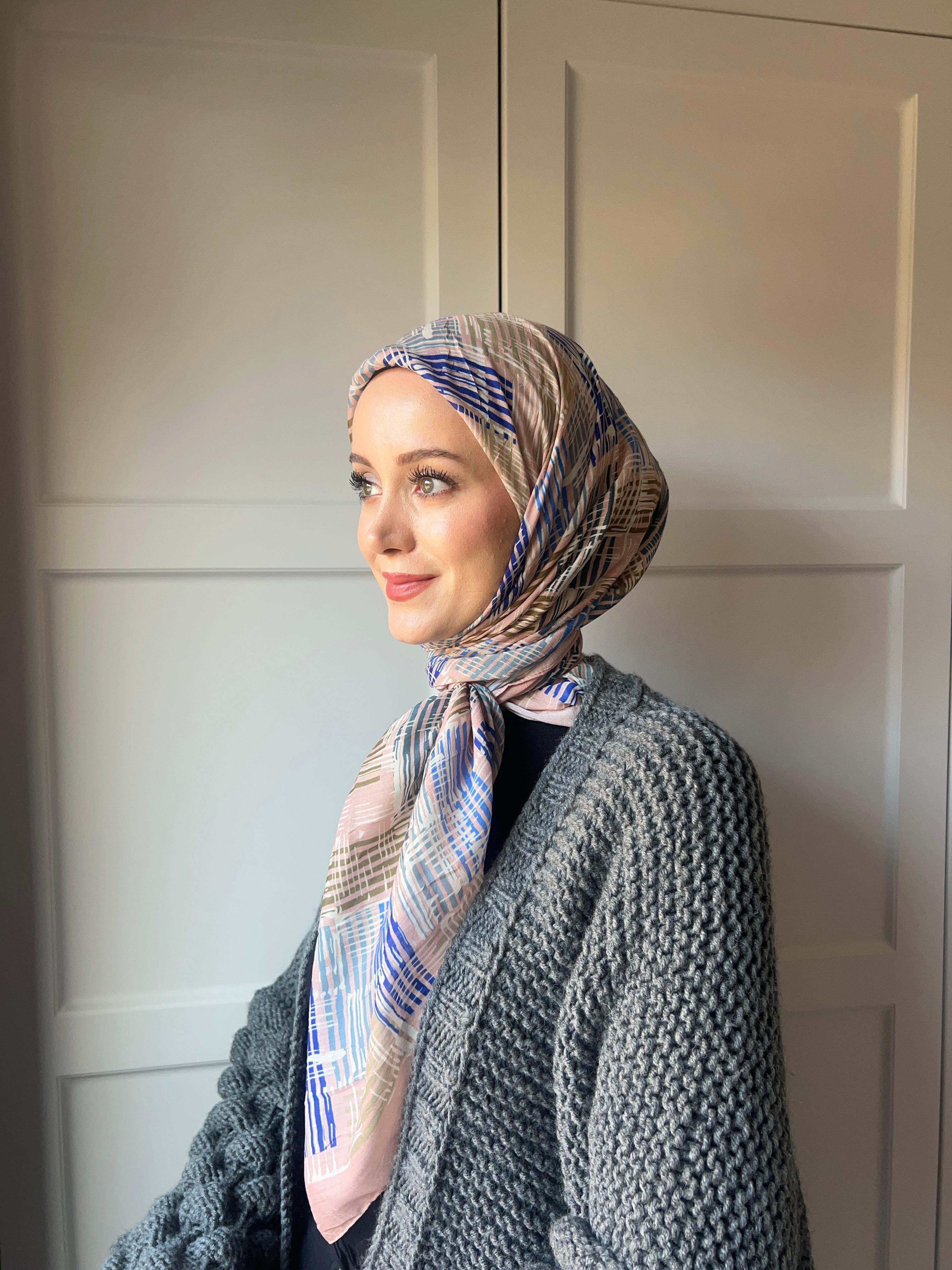 Line Art Pattern Bamboo Scarf - Beige