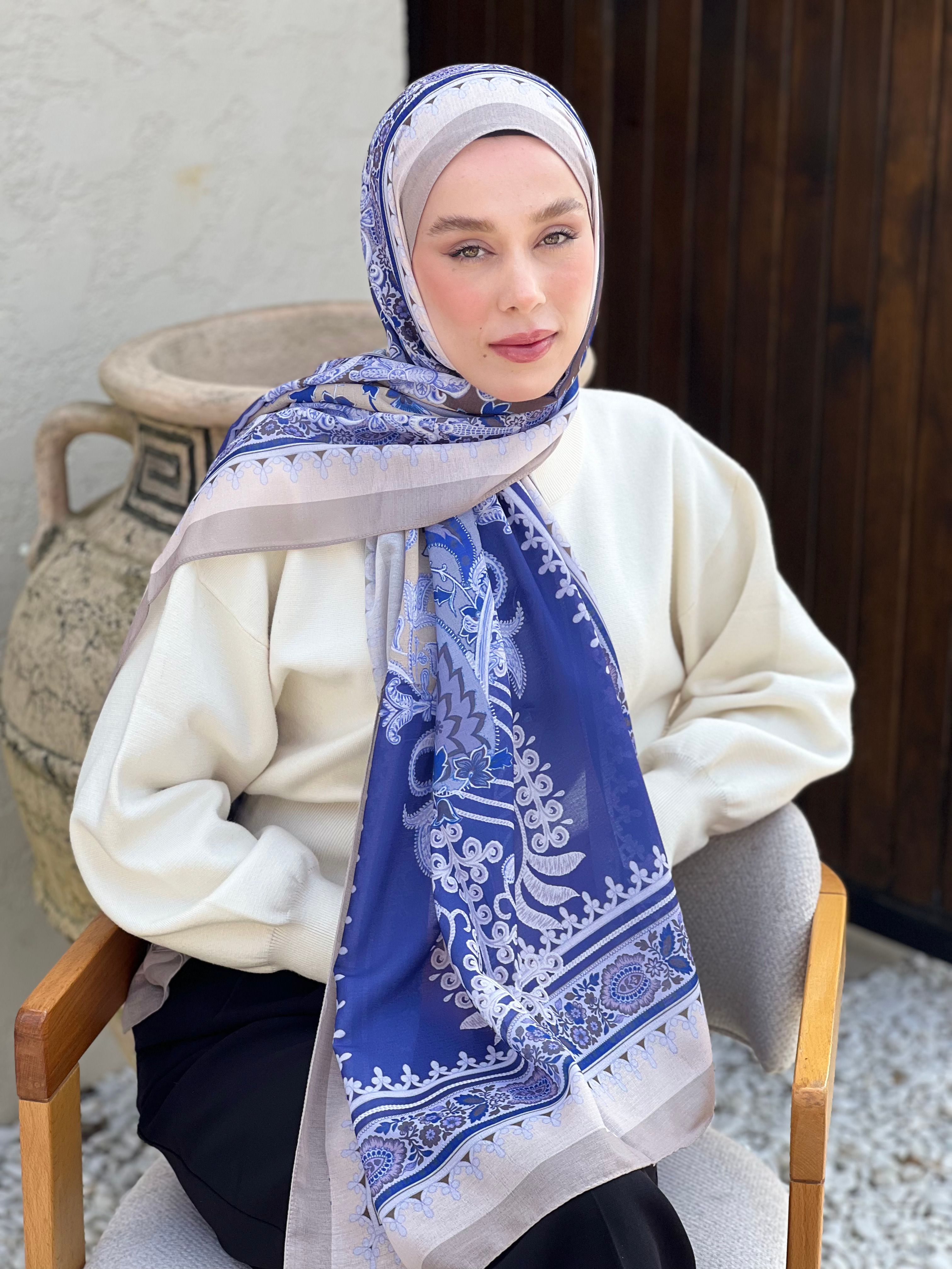 Meknes Pattern Lina Shawl - Antique Beige