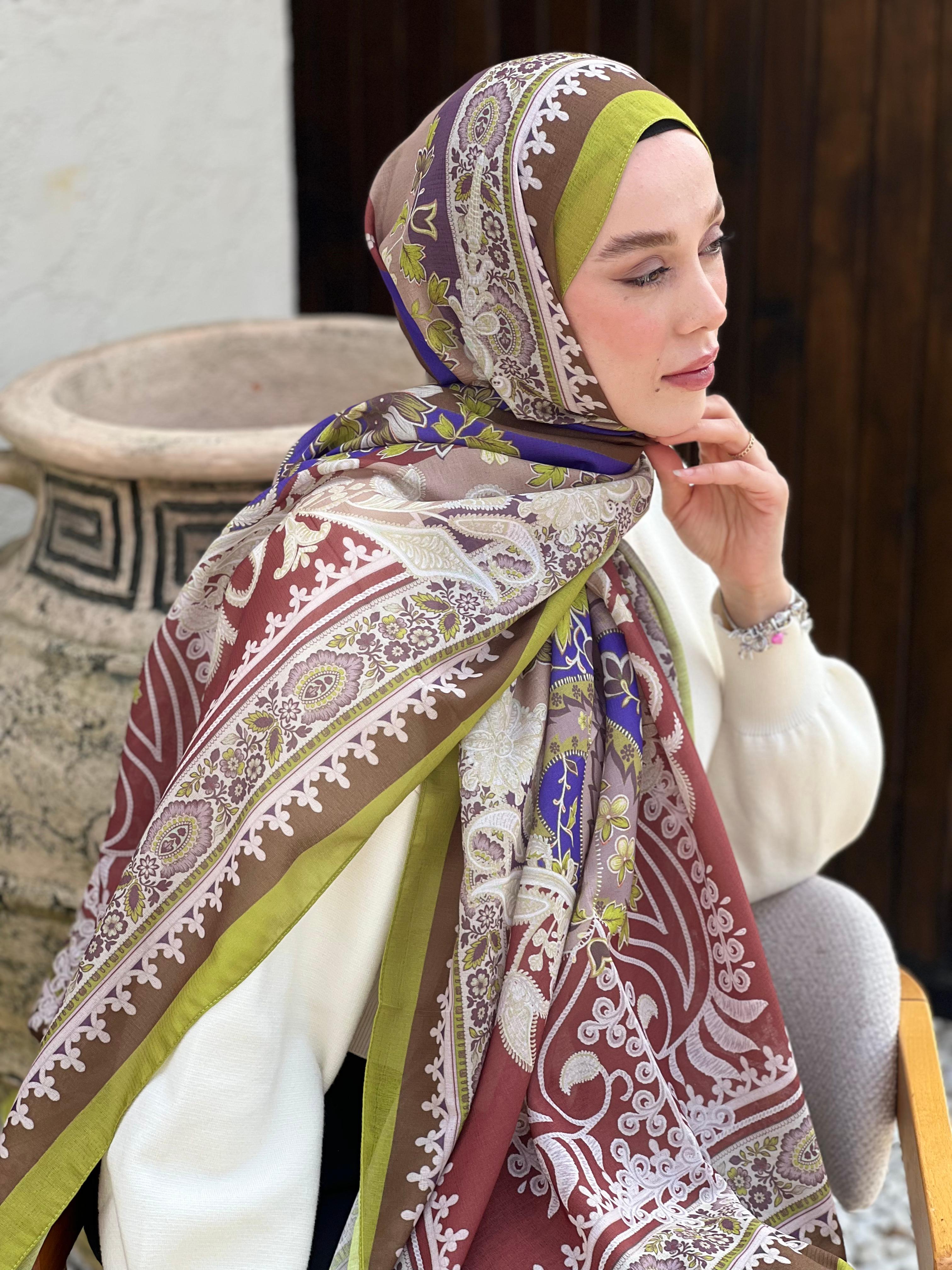 Meknes Pattern Lina Shawl