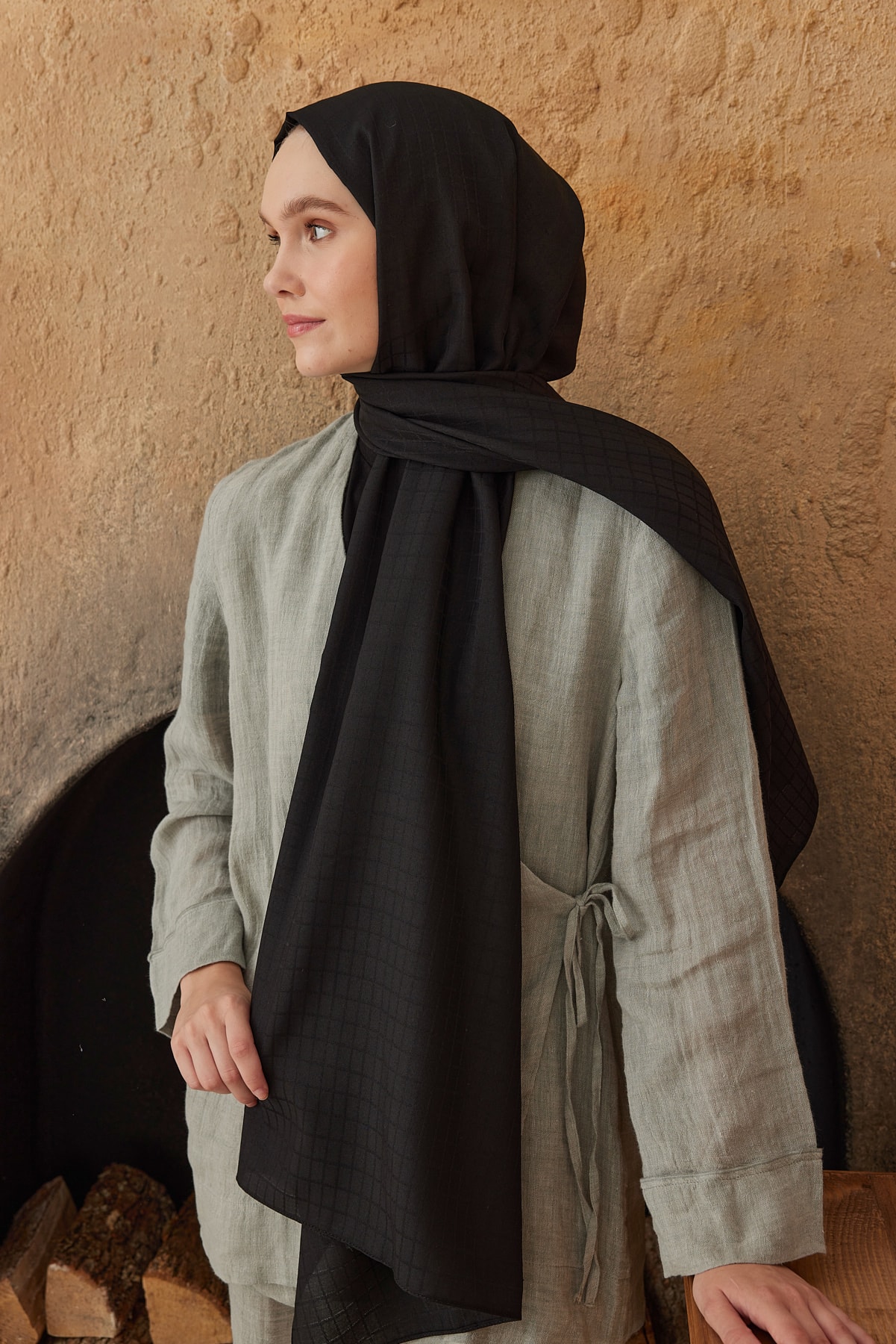 Soft Jacquard Series Box Pattern Shawl