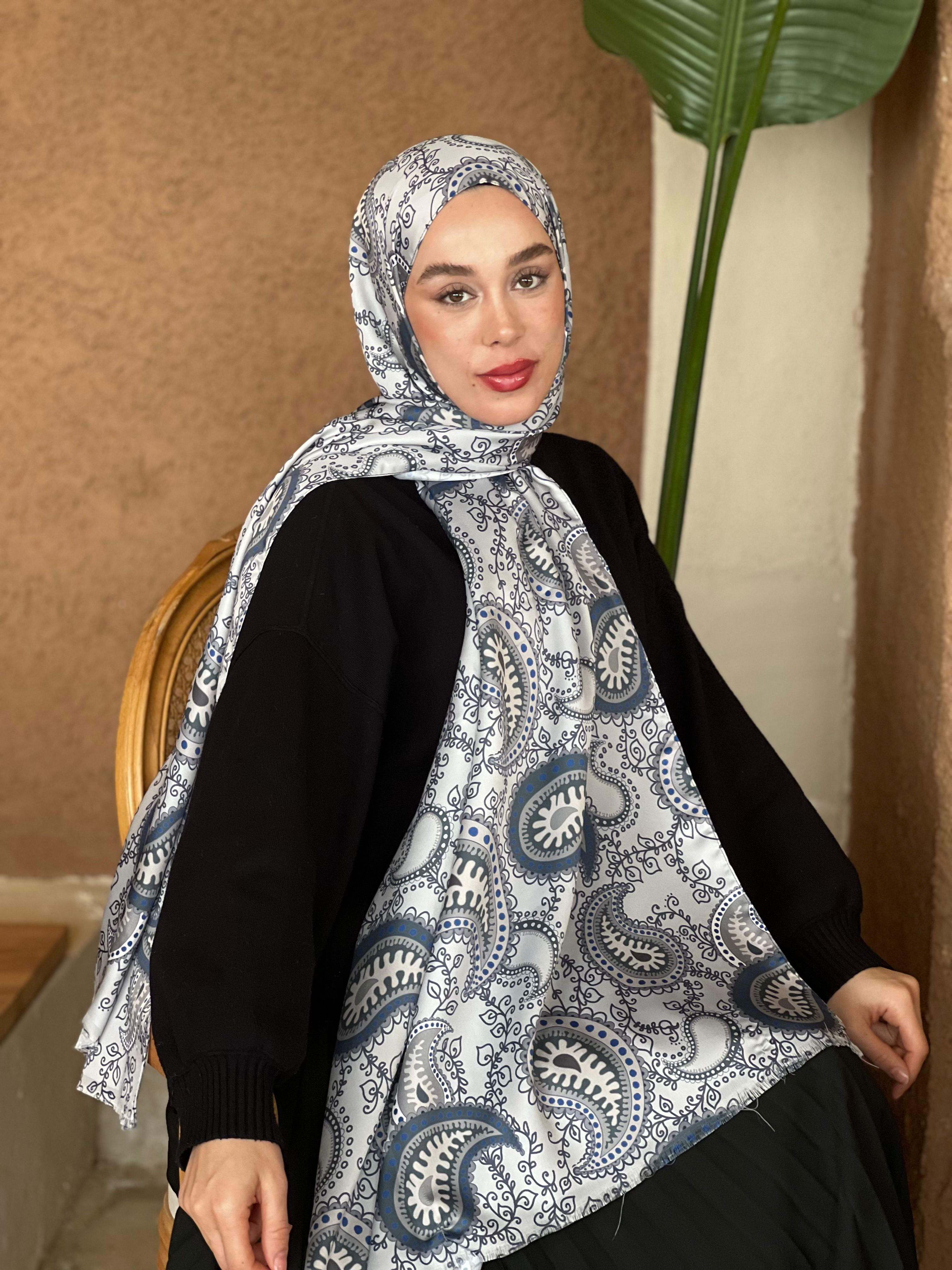 Silky Shawl Chintz Pattern - Gray