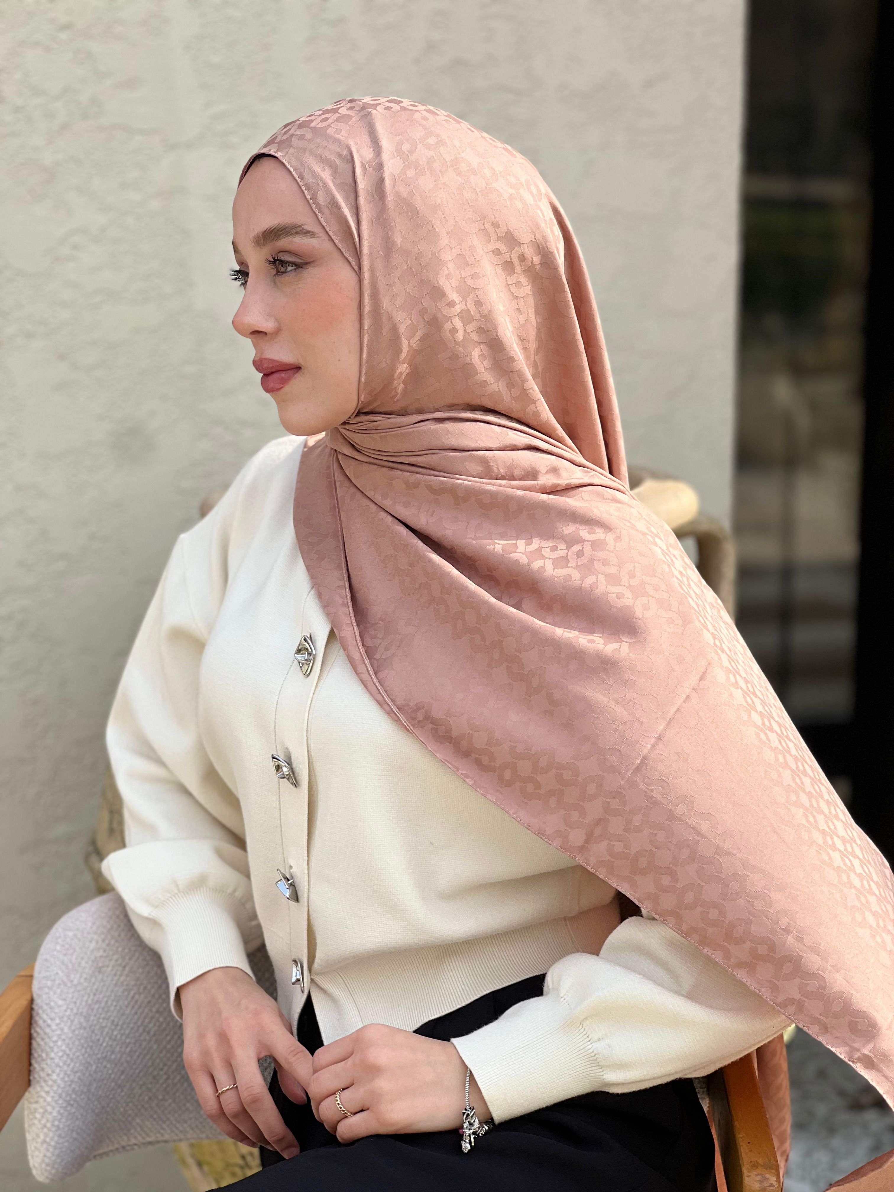 Silky Jacquard Series Linn Pattern Shawl
