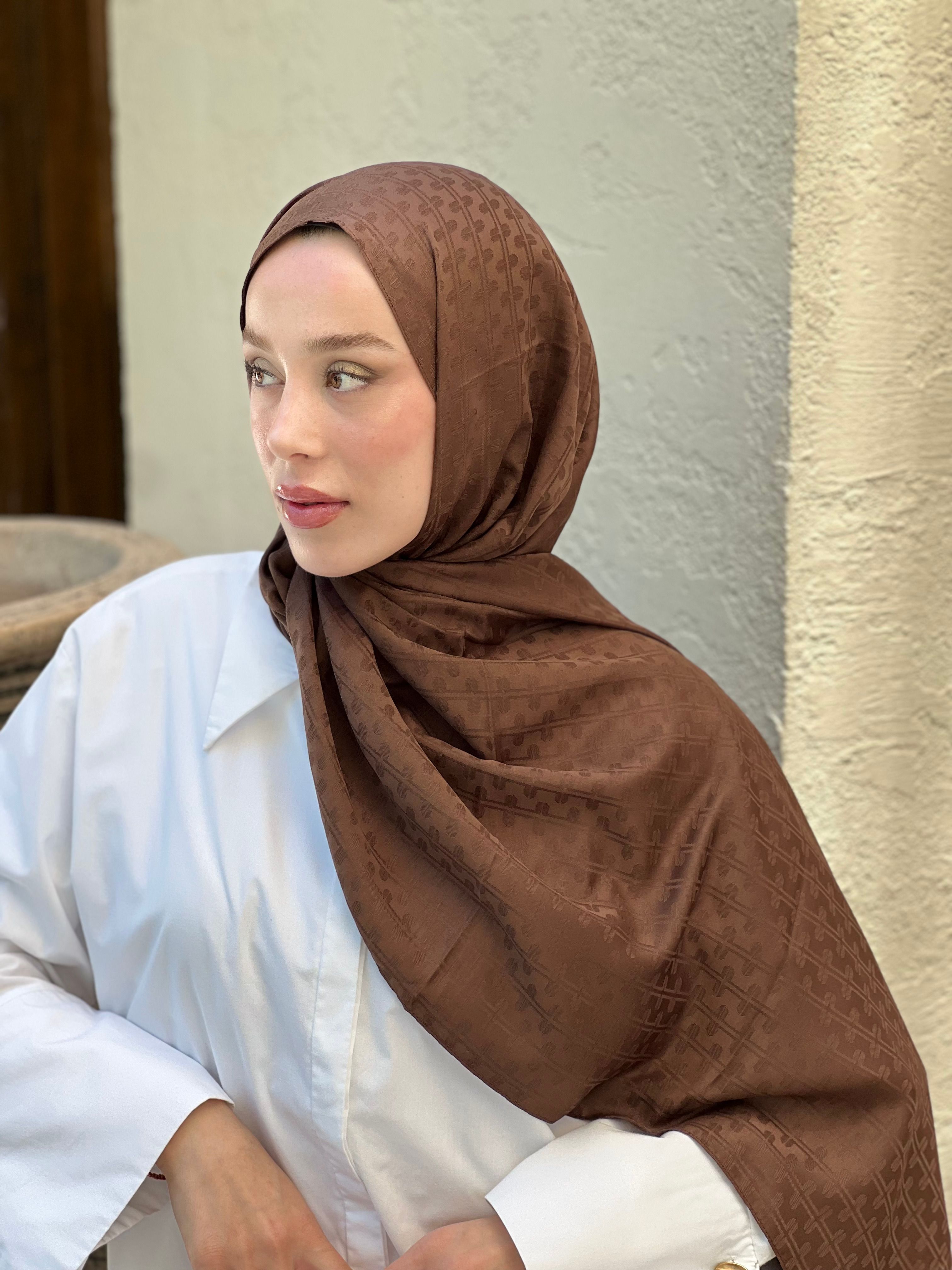 İpeksi Jakar Serisi Melosia Desen Şal - Acı Kahve