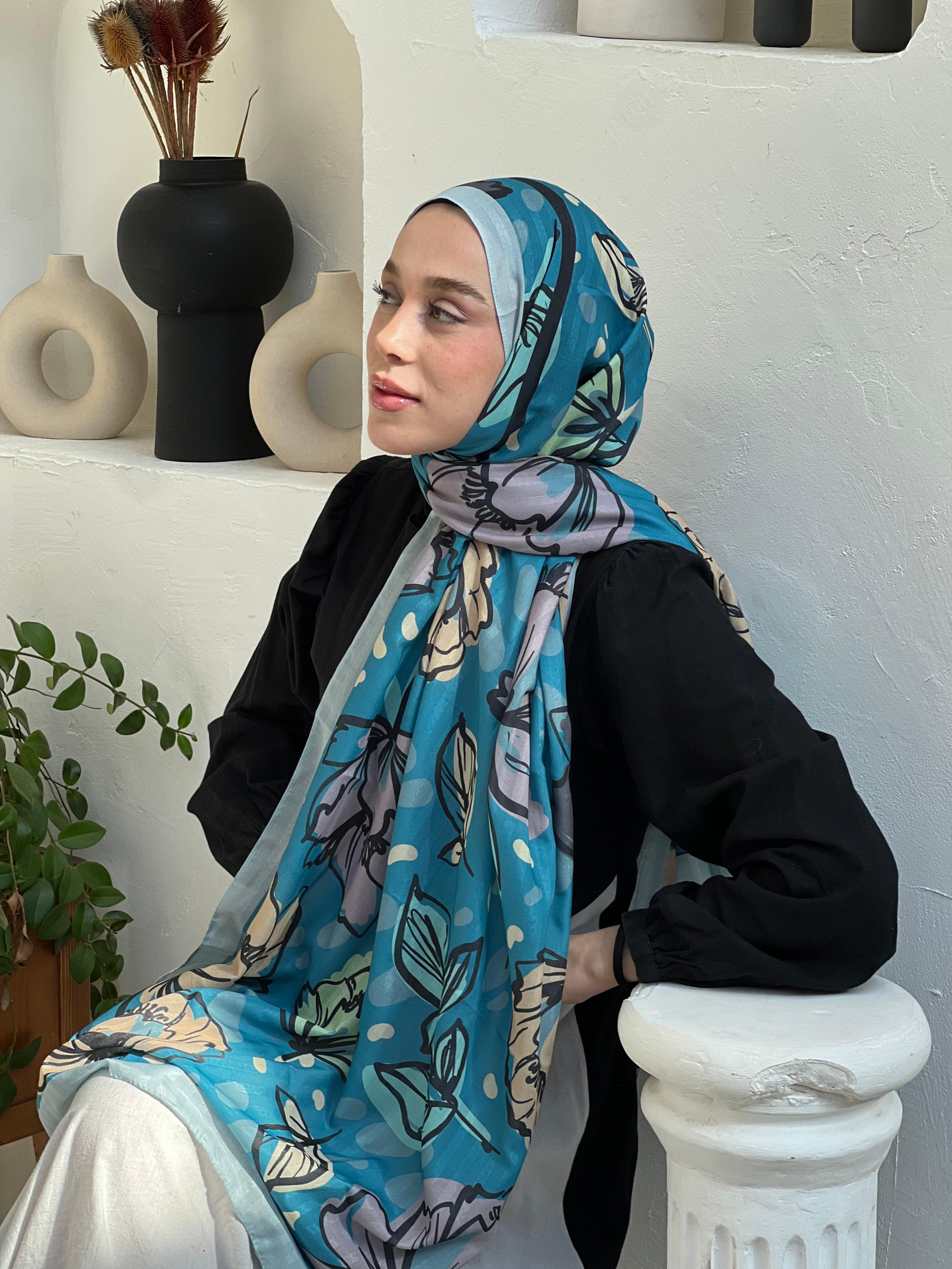 Lilium Pattern Striped Shawl - Ice