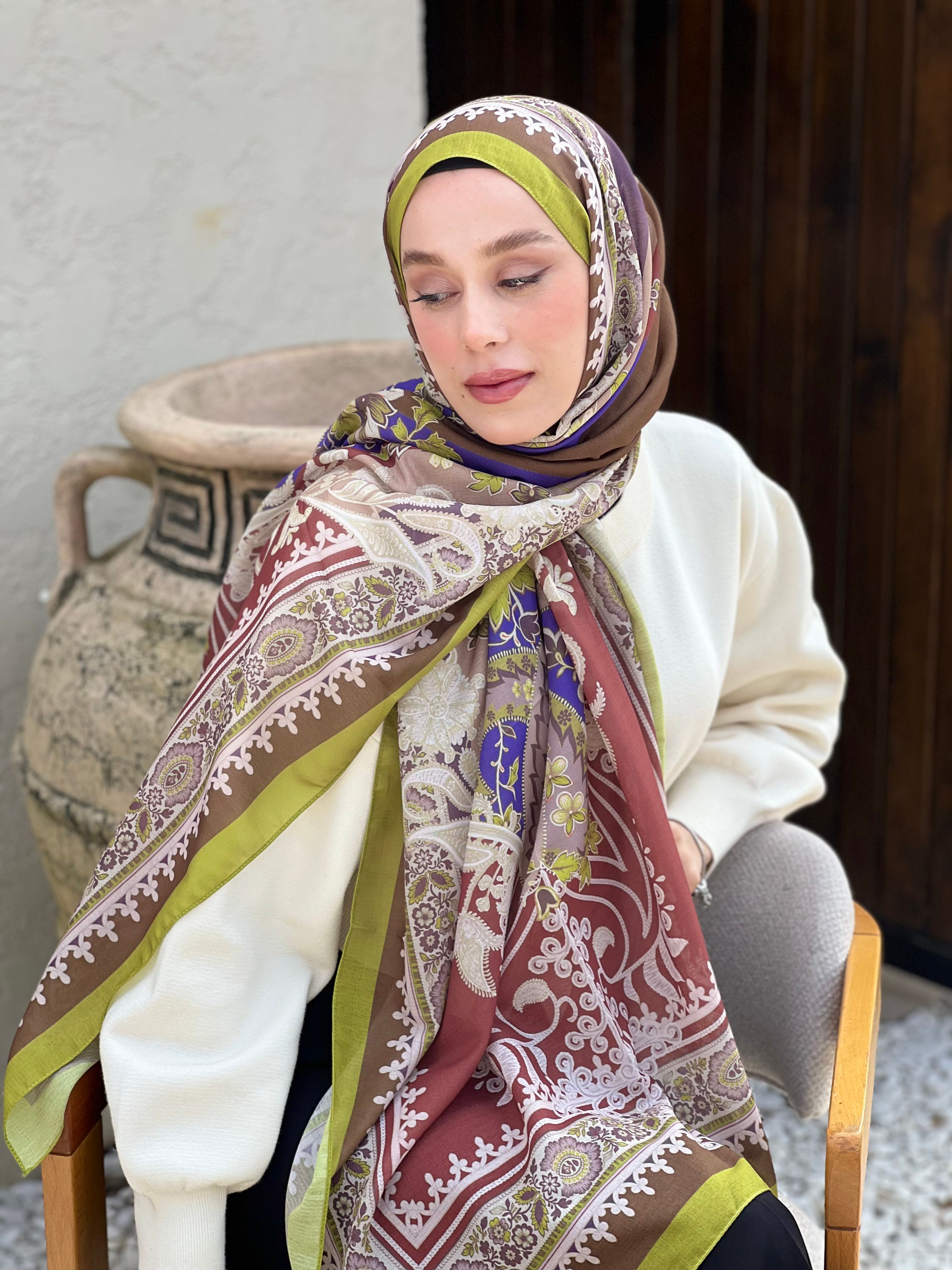 Meknes Pattern Lina Shawl