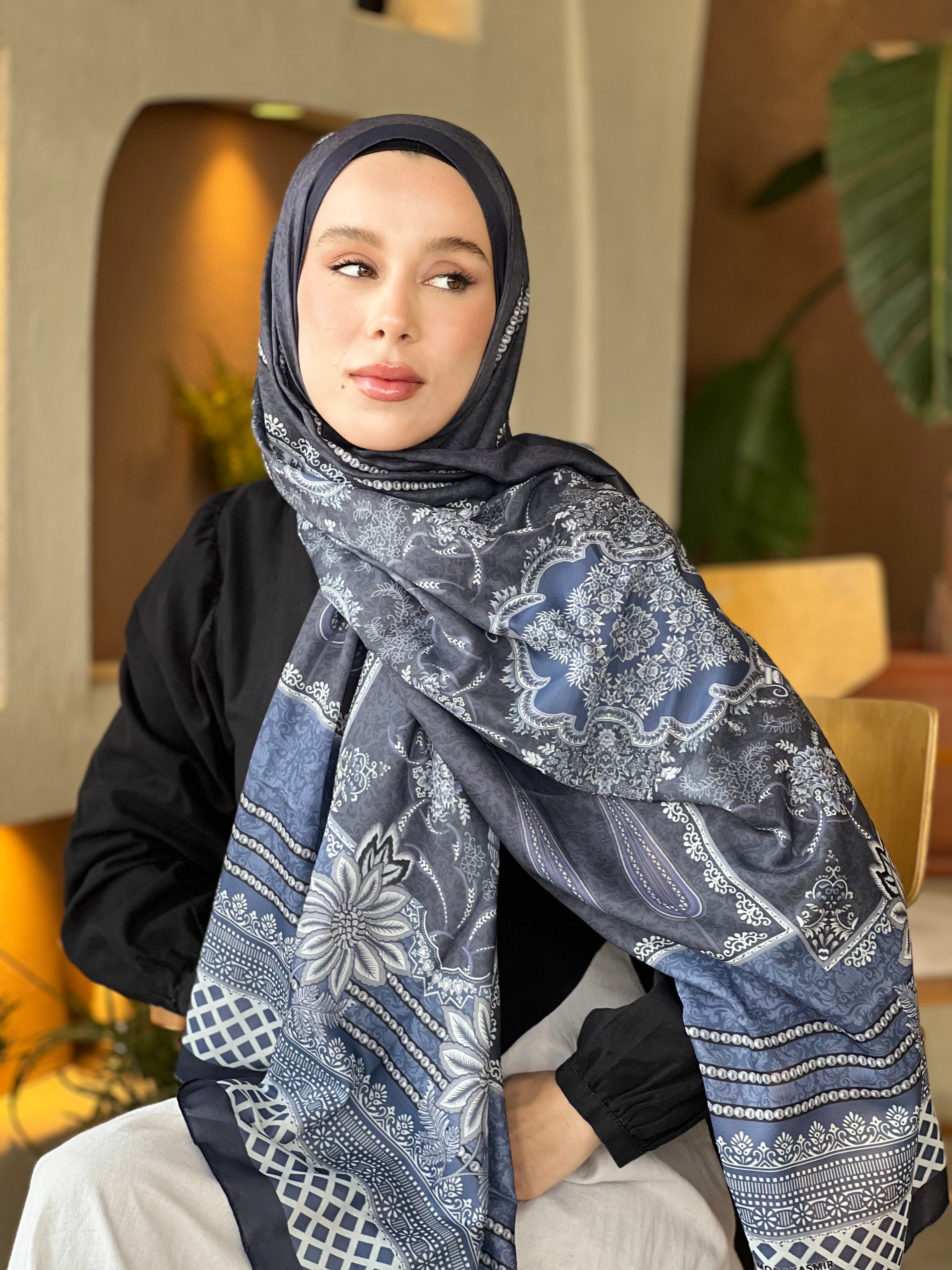 Huesca Pattern Cotton Shawl - Dark Grey