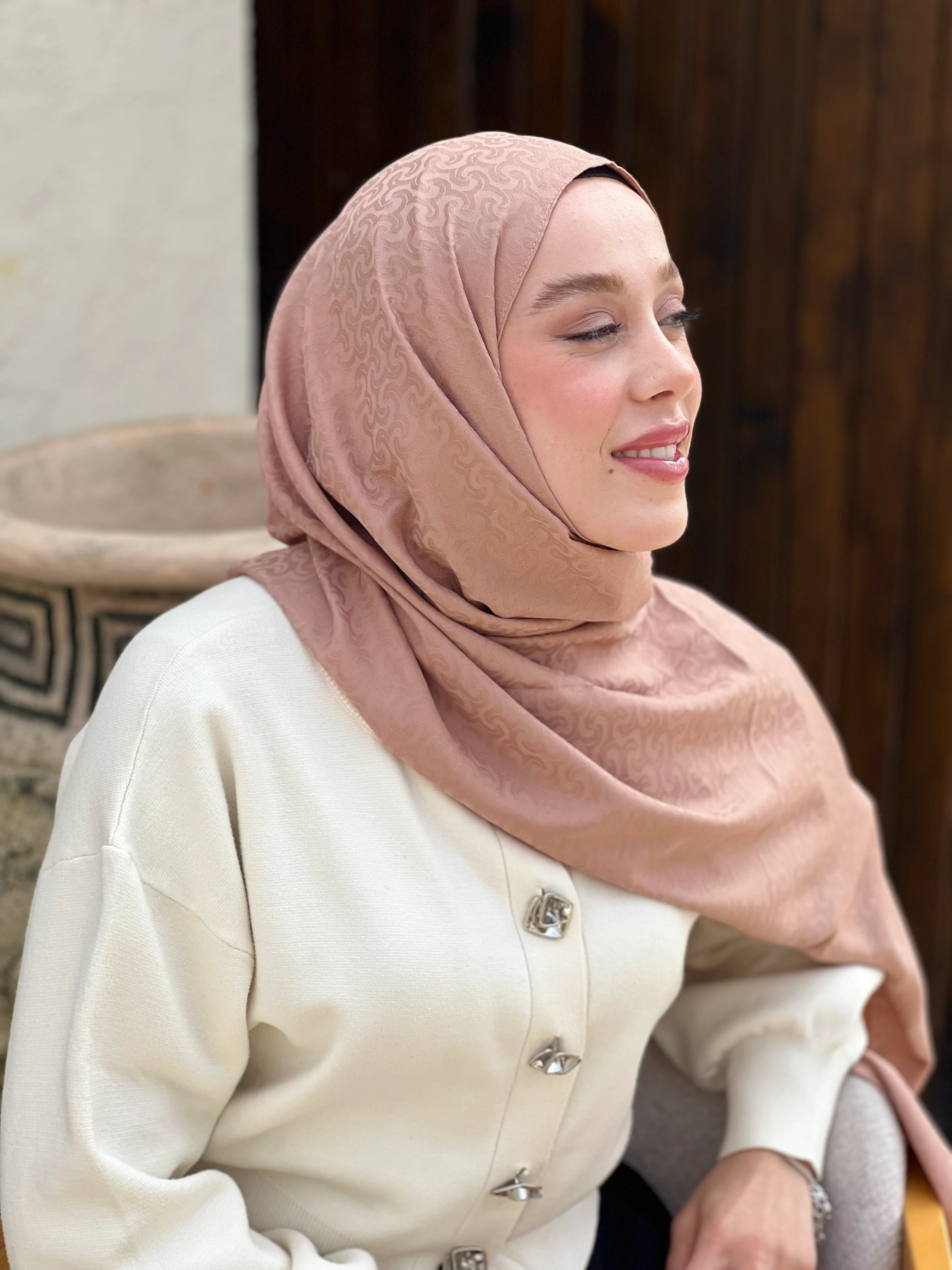 Silky Jacquard Series Braiding Pattern Shawl