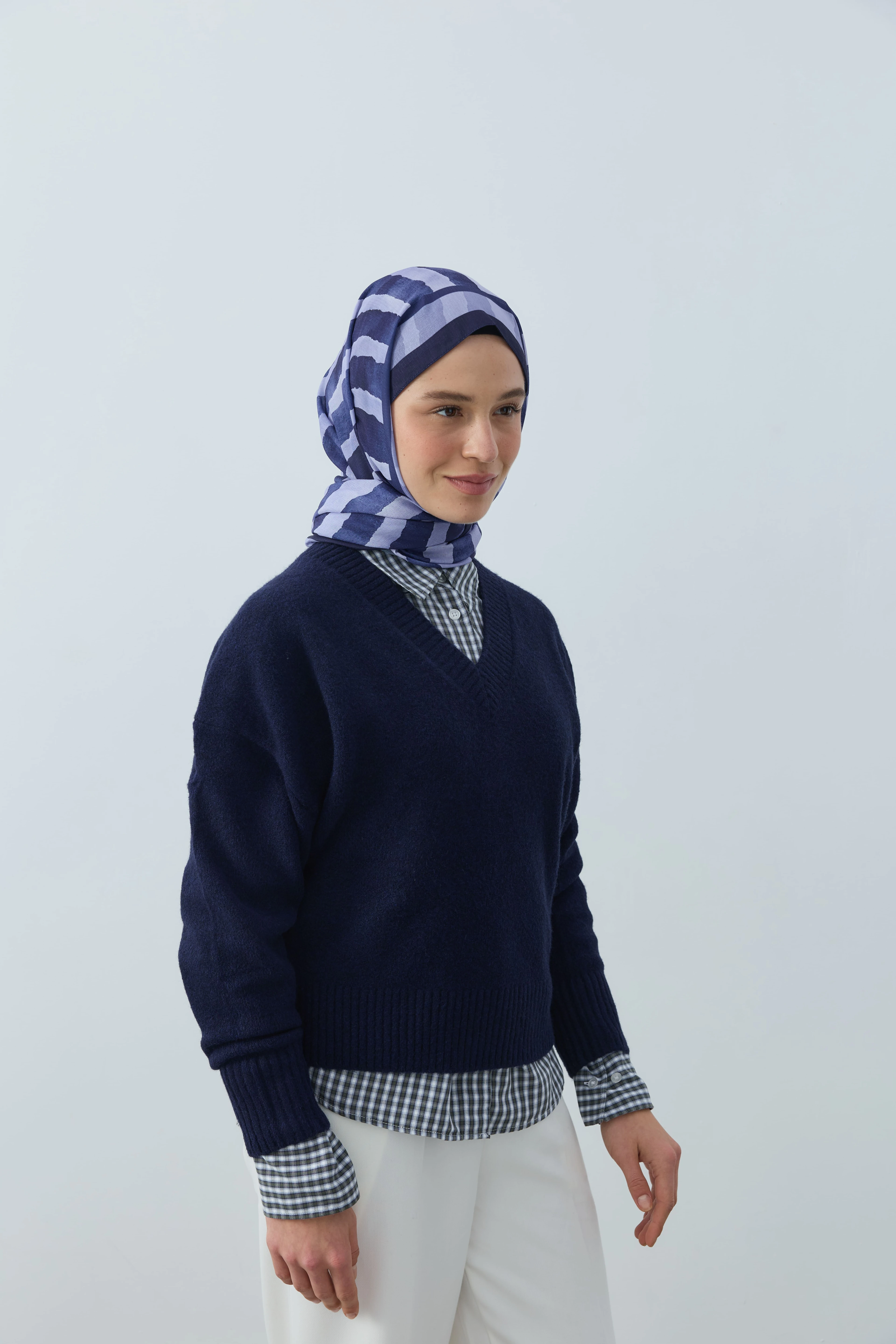 Curvella Desen Lina Şal - Lacivert