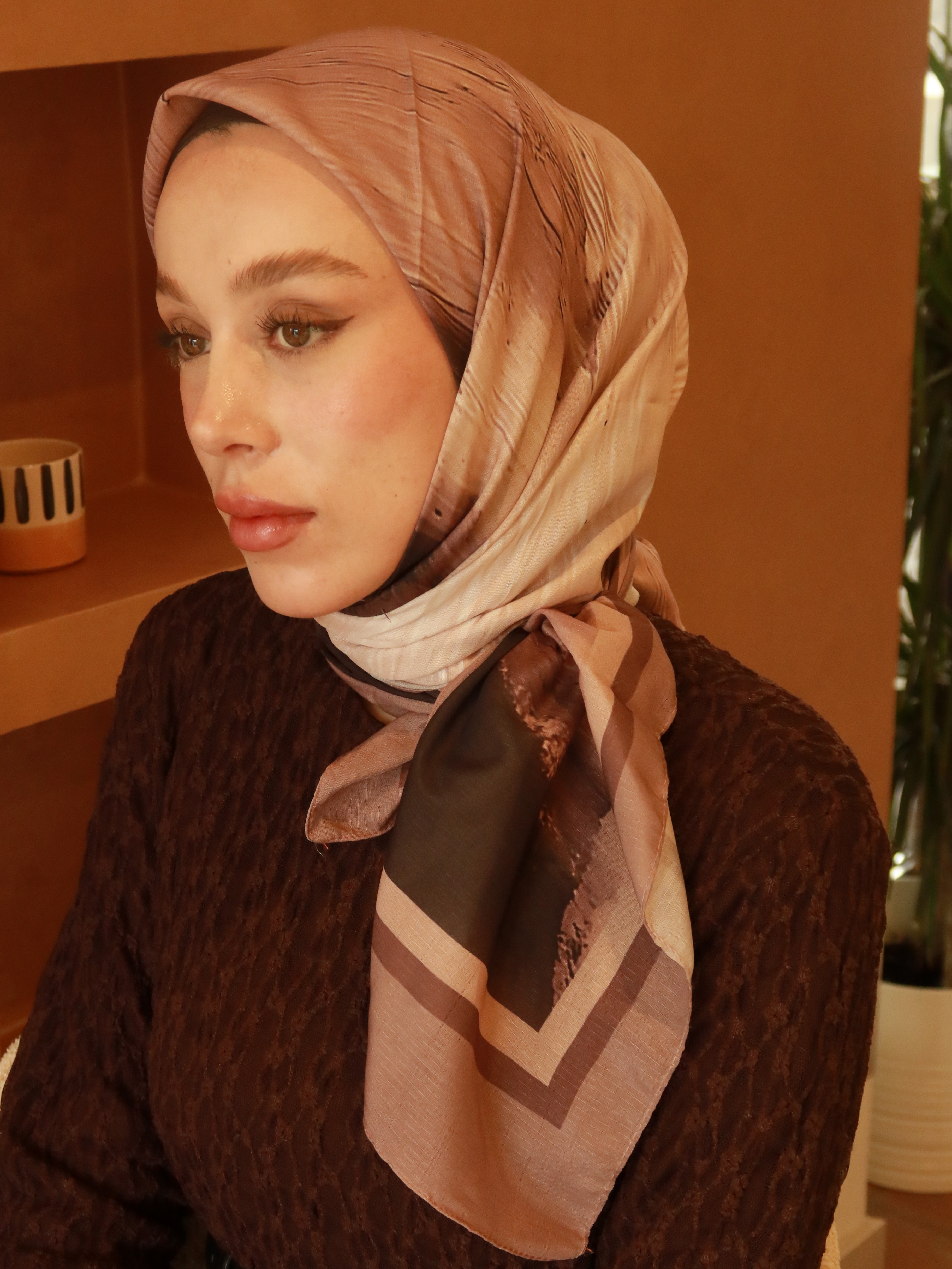 Nerith Desen Lina Eşarp - Vizon