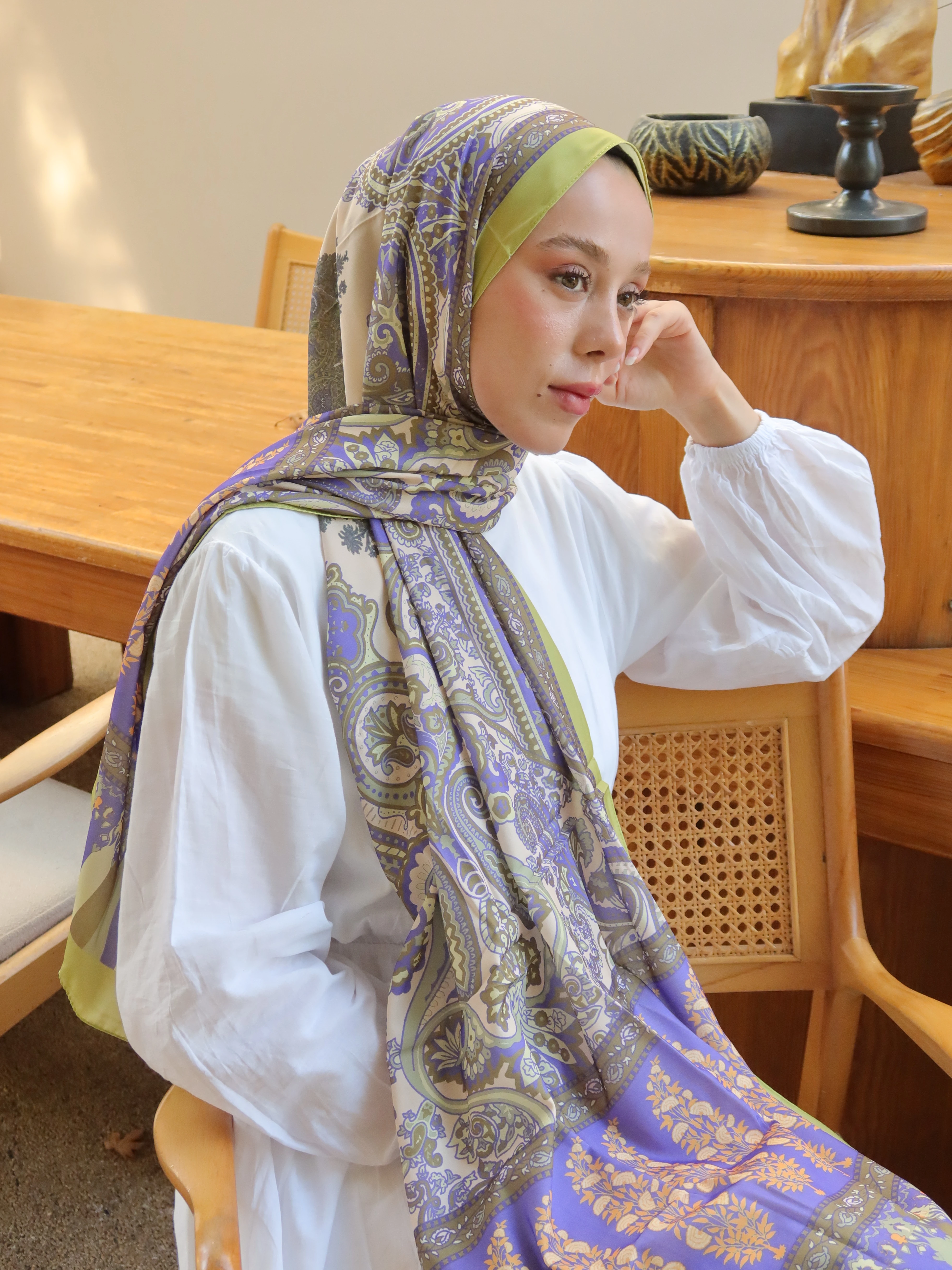 Zafira Desen Medine İpeği Şal