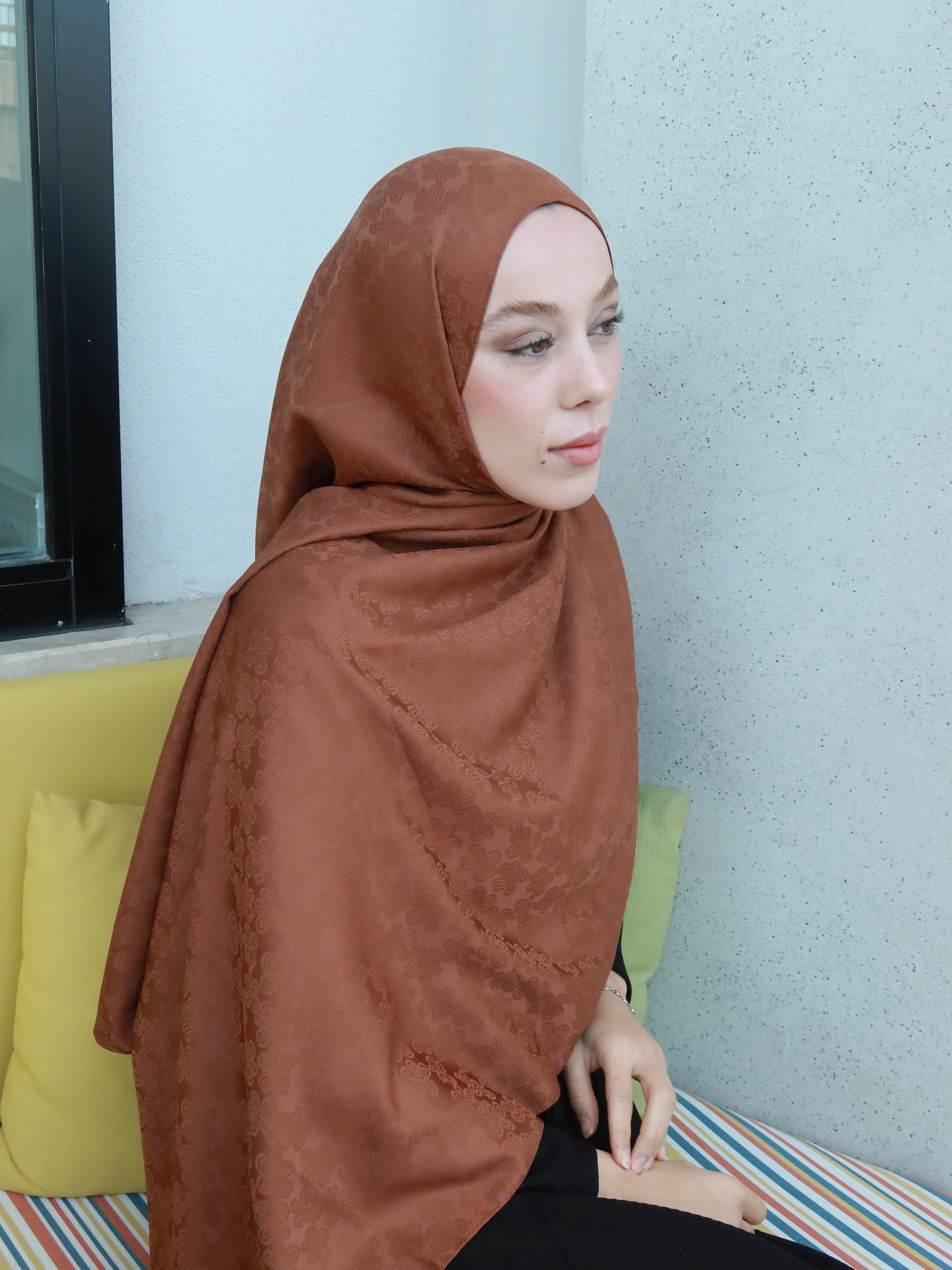 İpeksi Jakar Serisi Amber Desen - Kahverengi