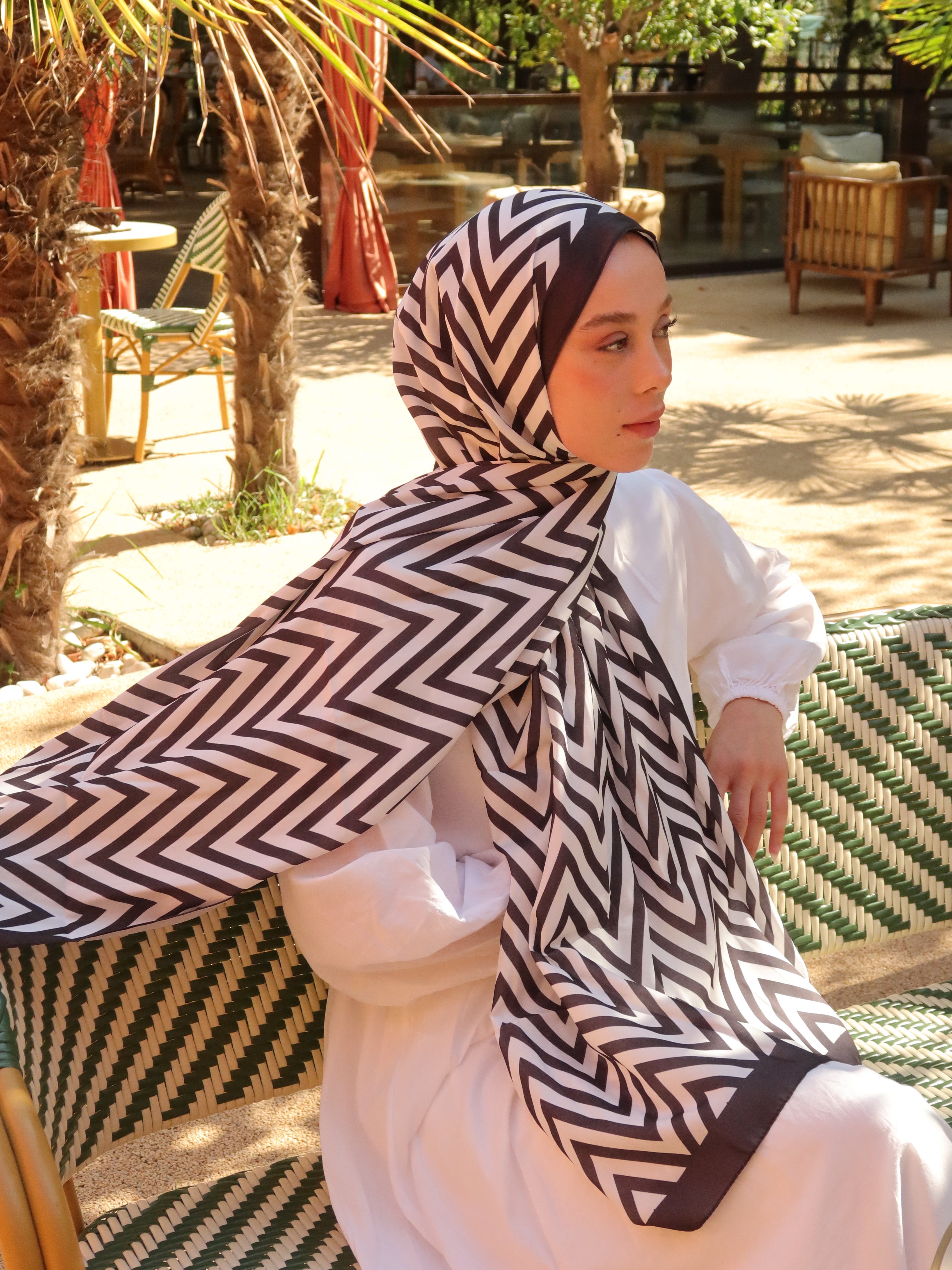 Black And White Medine İpeği Şal  - Minelix Desen