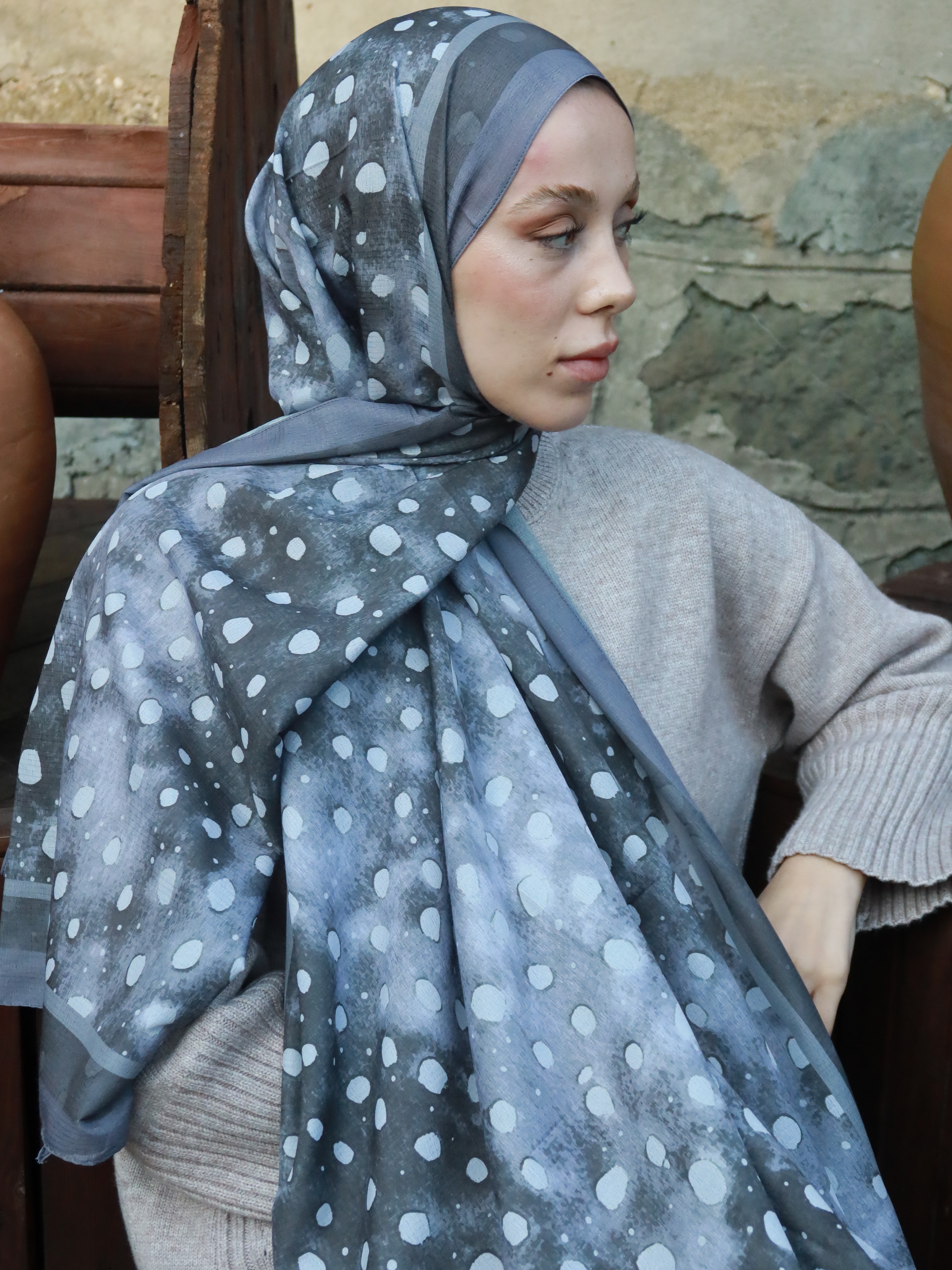 Geyik Desen Lina Şal - Koyu Gri